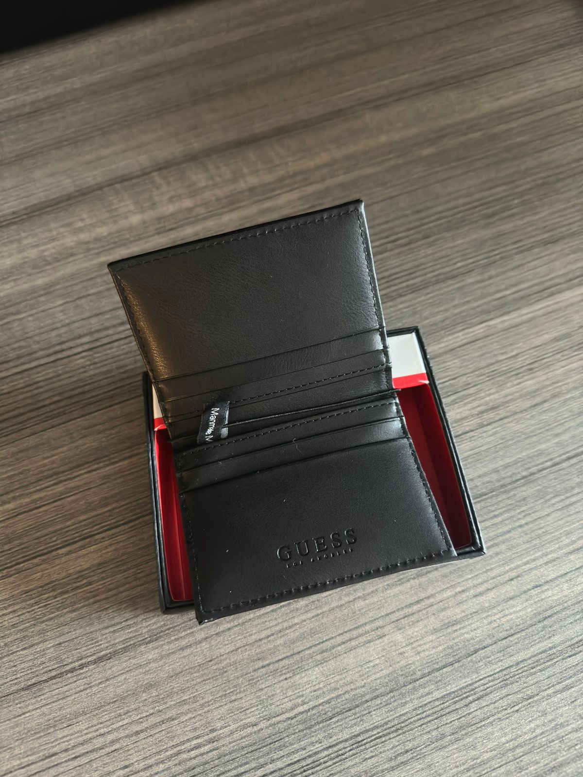 BILLETERA GUESS