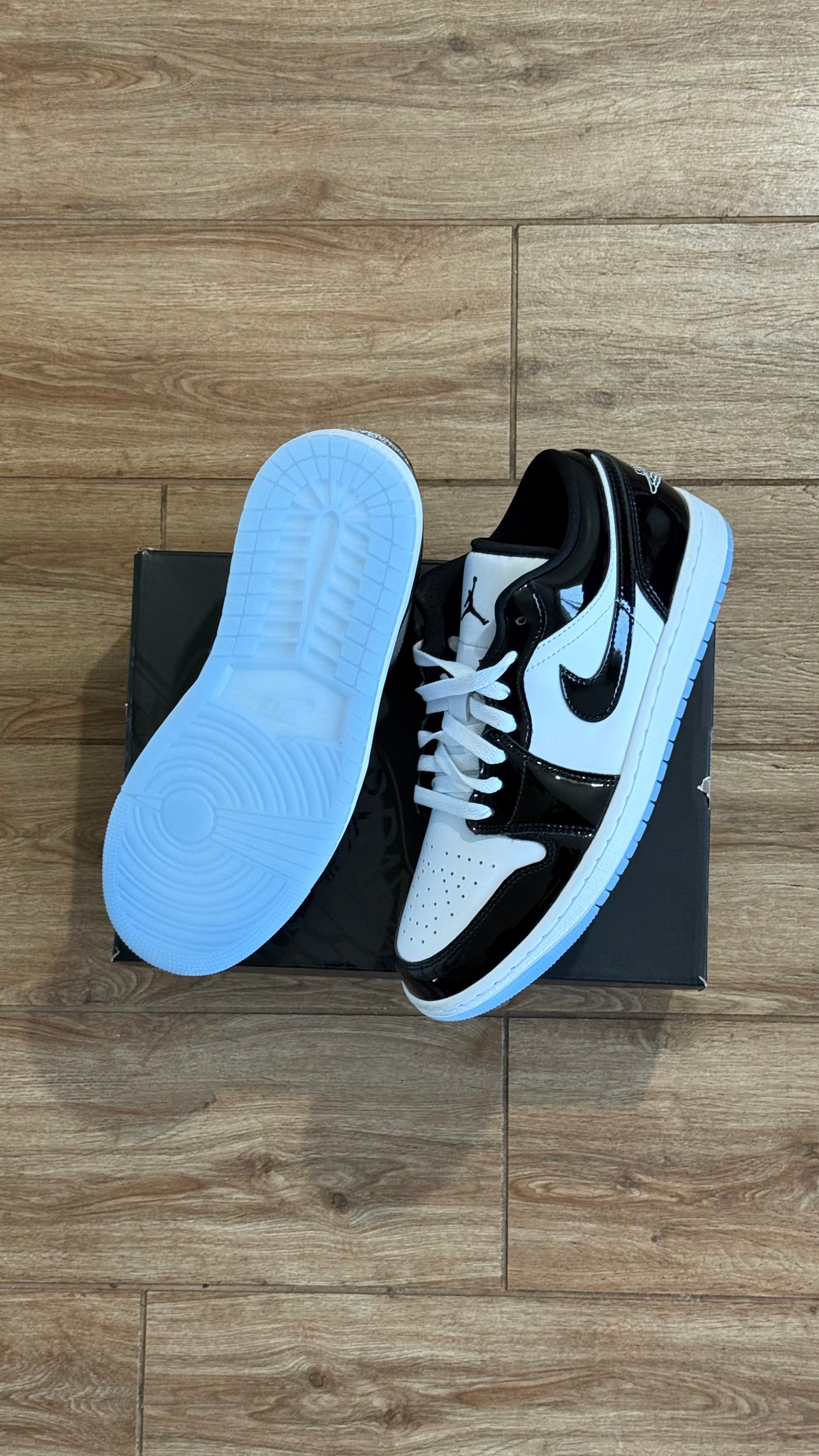 Jordan Retro 1 Low Concord