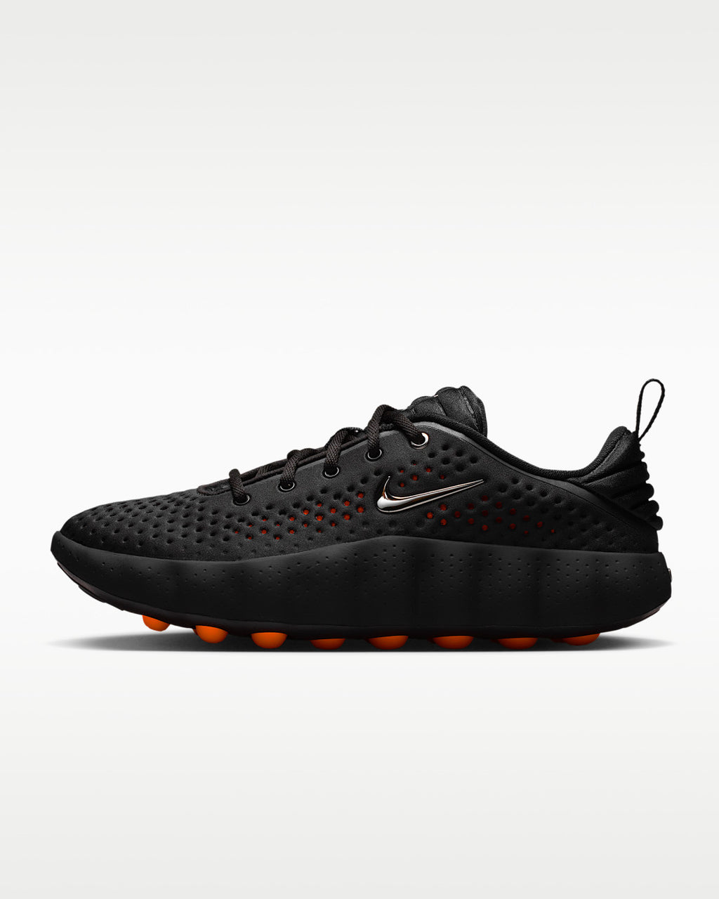 W Nike Mind 002 (Black/Chrome-Hyper Crimson)