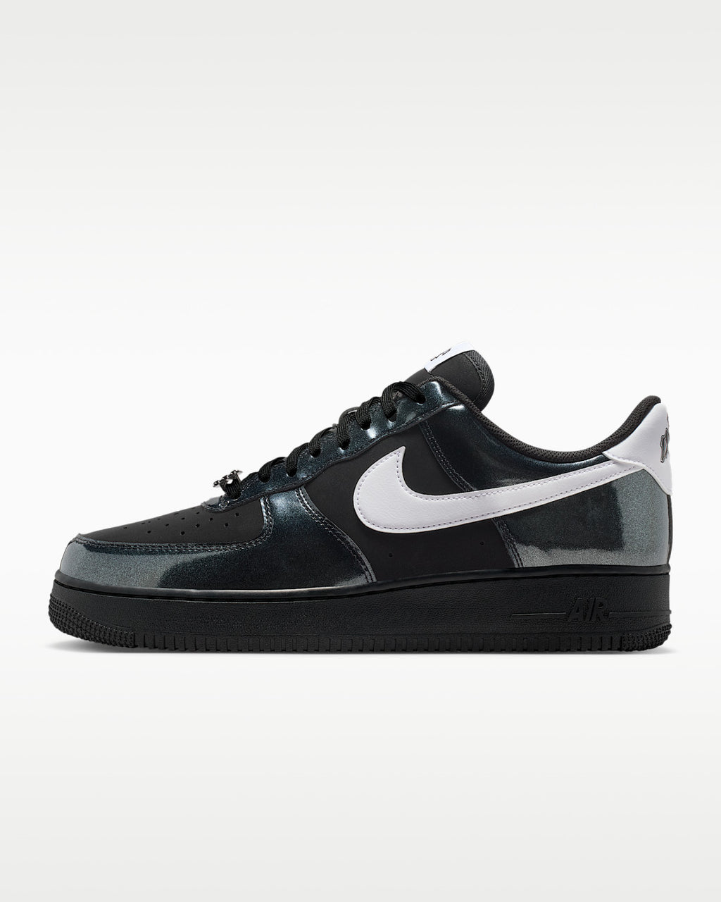 Nike Air Force 1 '07 LV8 (Black/White)