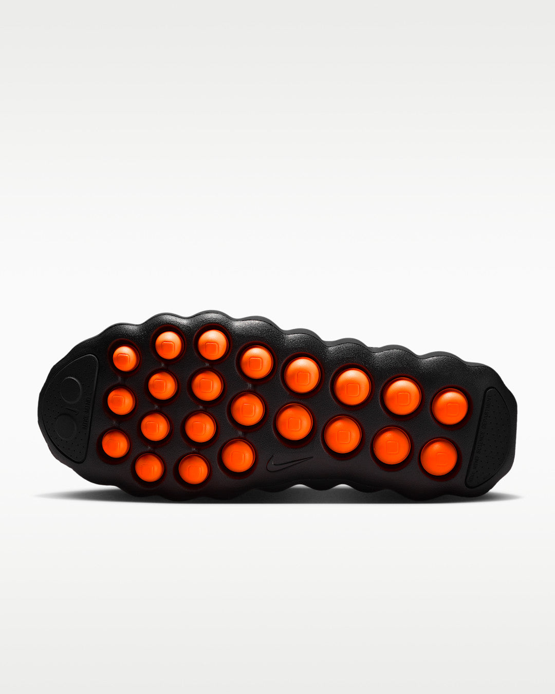 W Nike Mind 002 (Black/Chrome-Hyper Crimson)