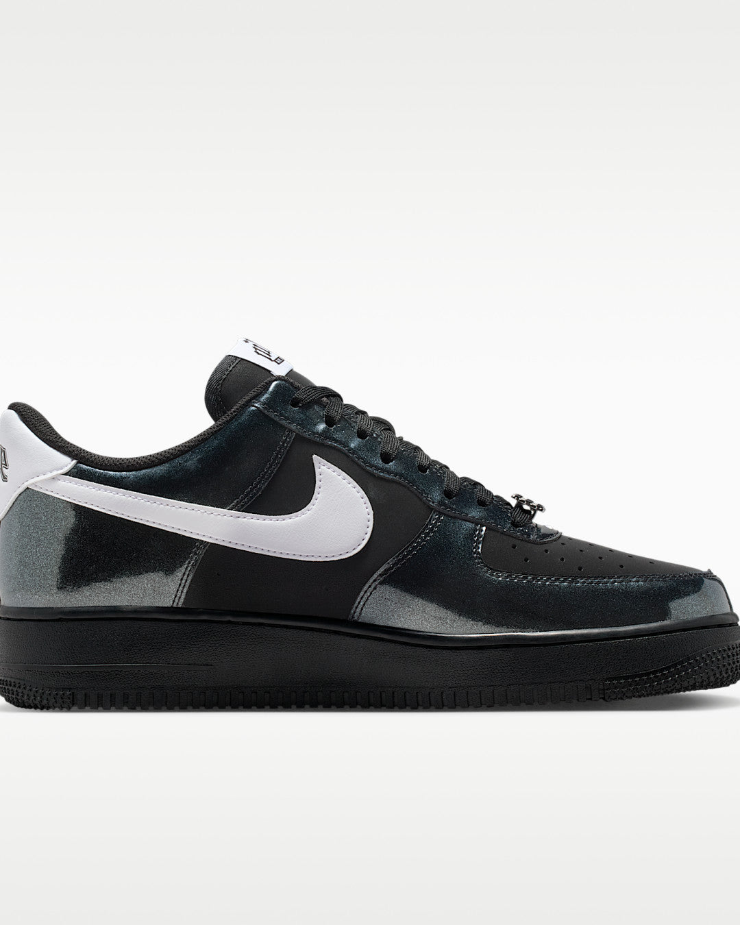 Nike Air Force 1 '07 LV8 (Black/White)