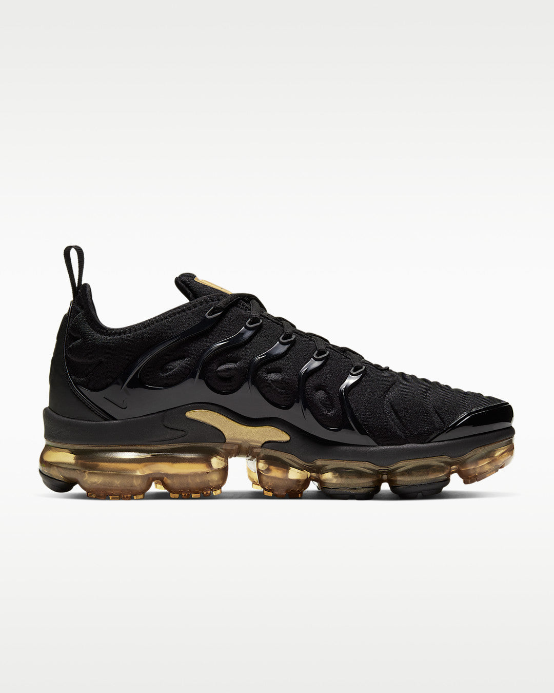 Nike Air VaporMax Plus (Black/Metallic Gold)