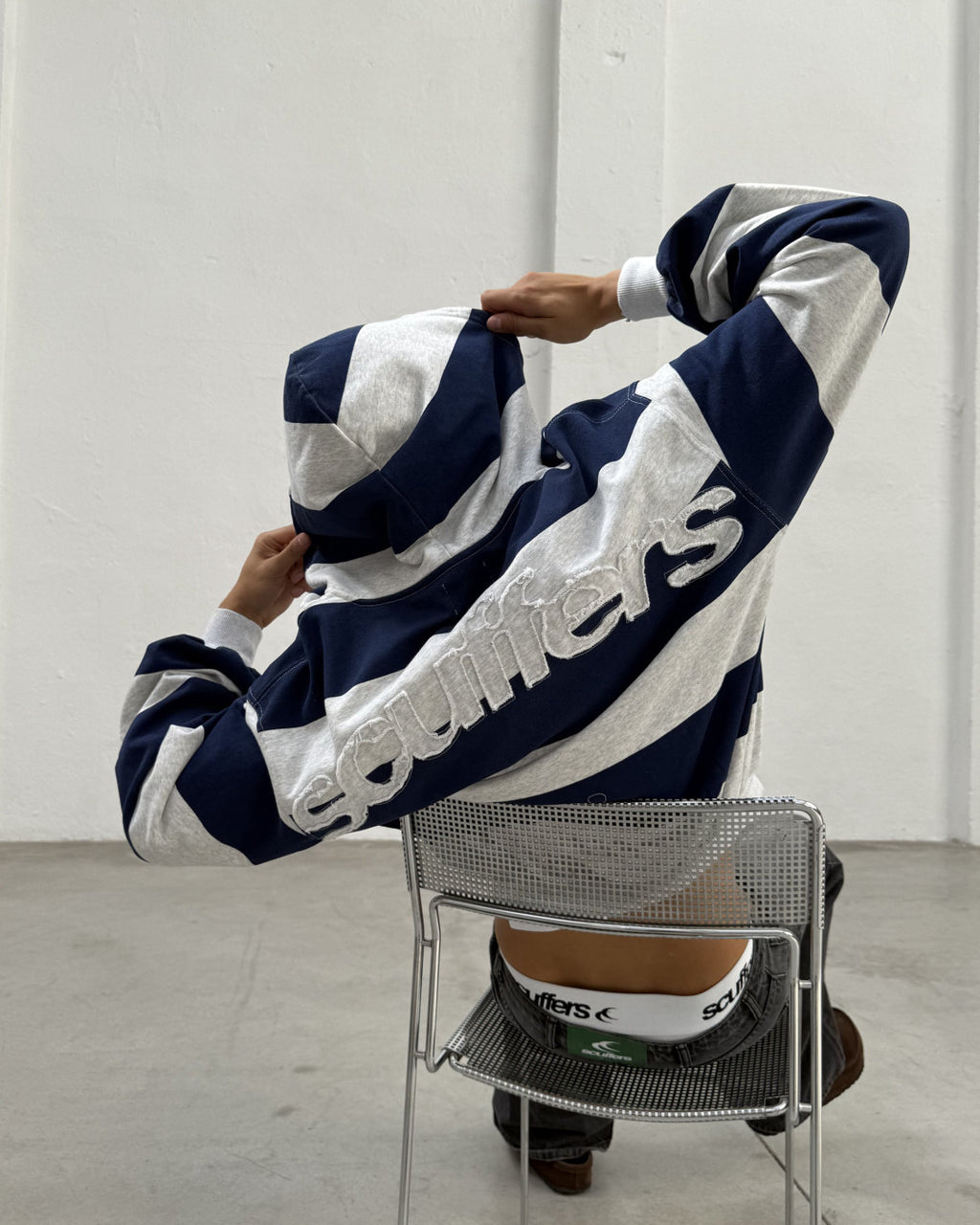Club Navy Zipper