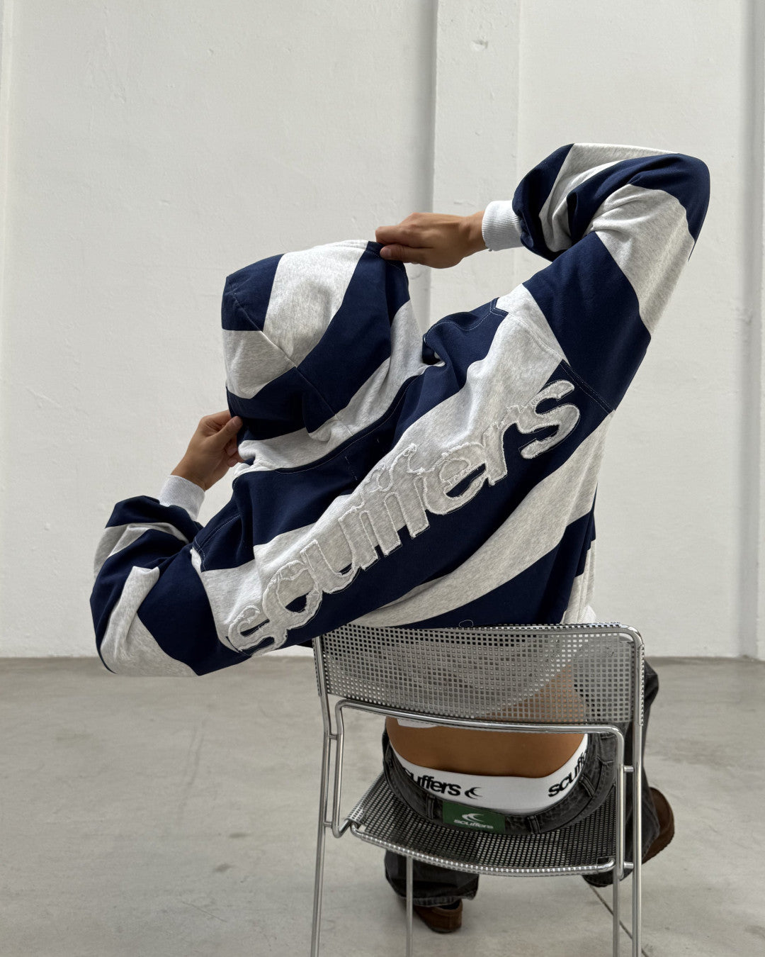 Club Navy Zipper