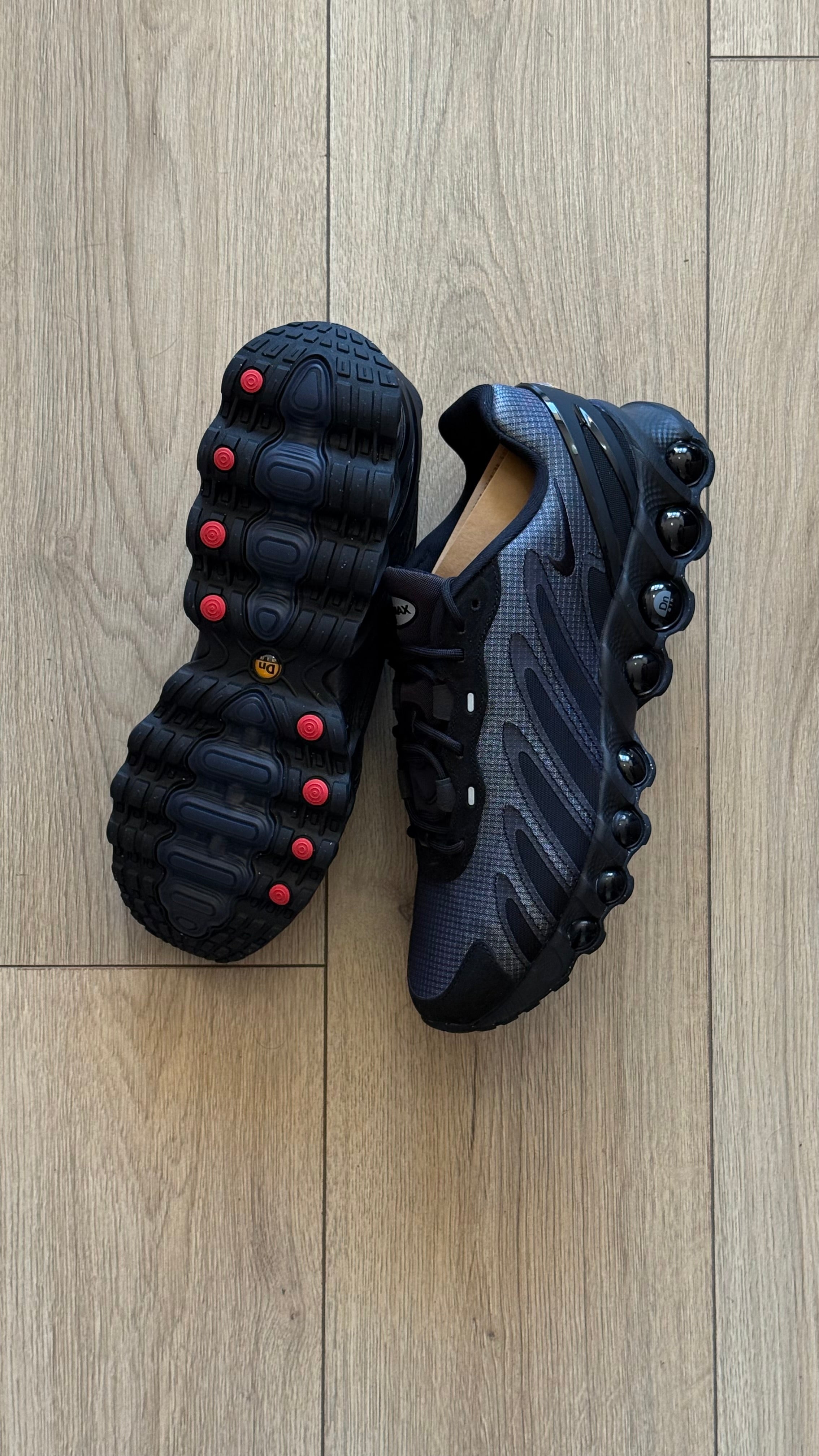 Nike Air Max Dn8 SE Black Dark Grey (No Box)