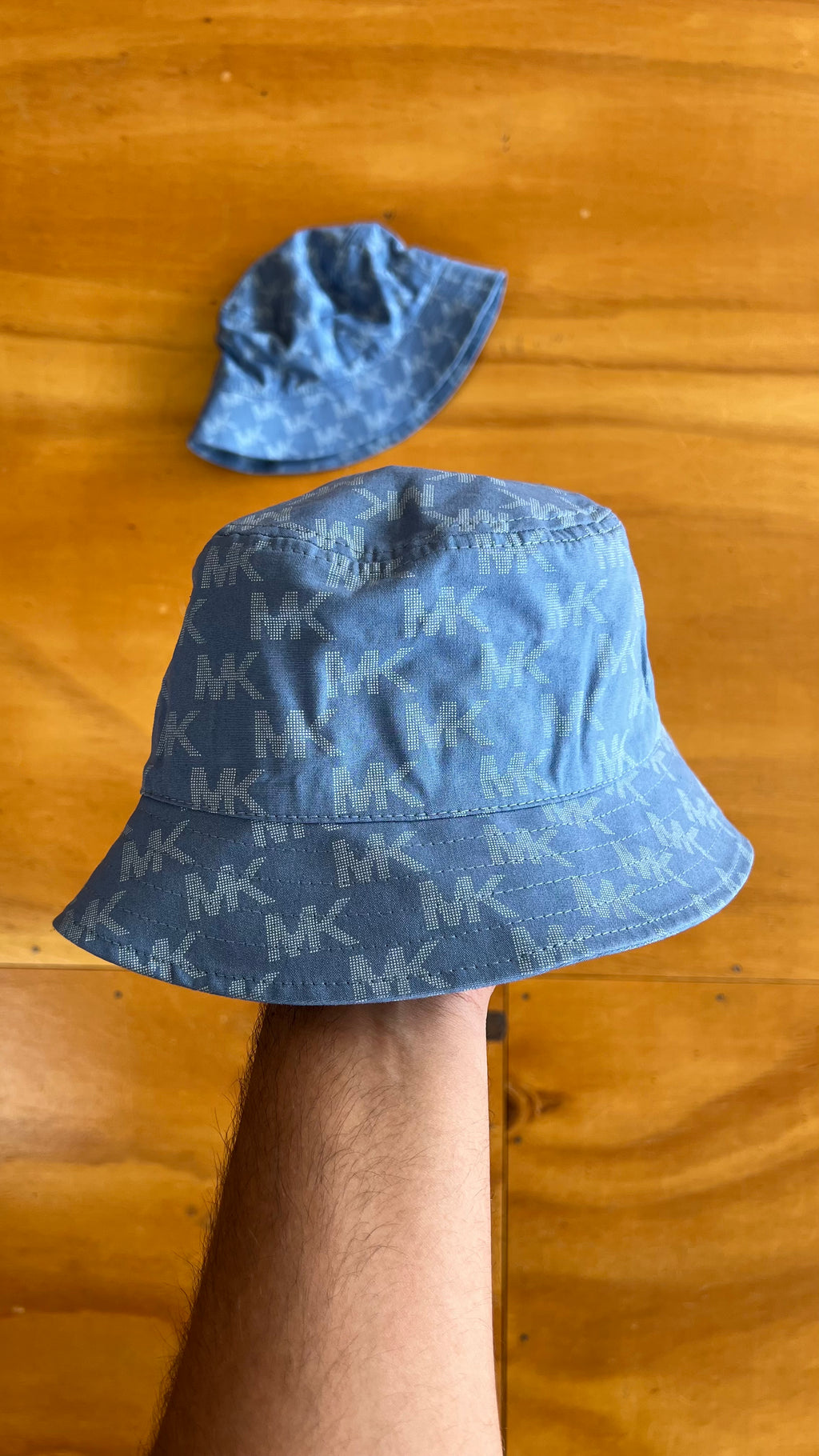 Bucket Hat Michael Kors Monograma