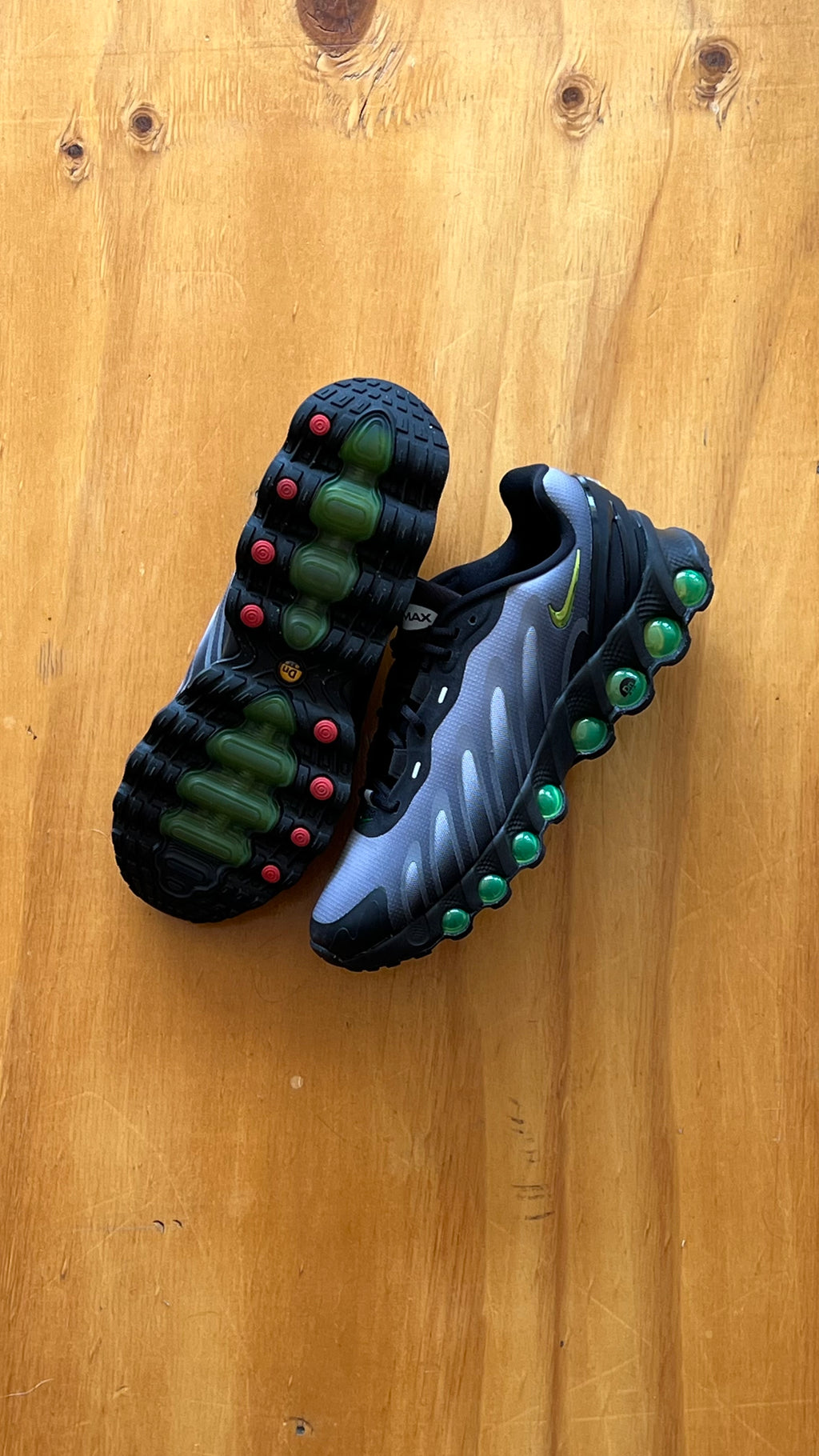 Nike Air Max Dn8 Black Volt