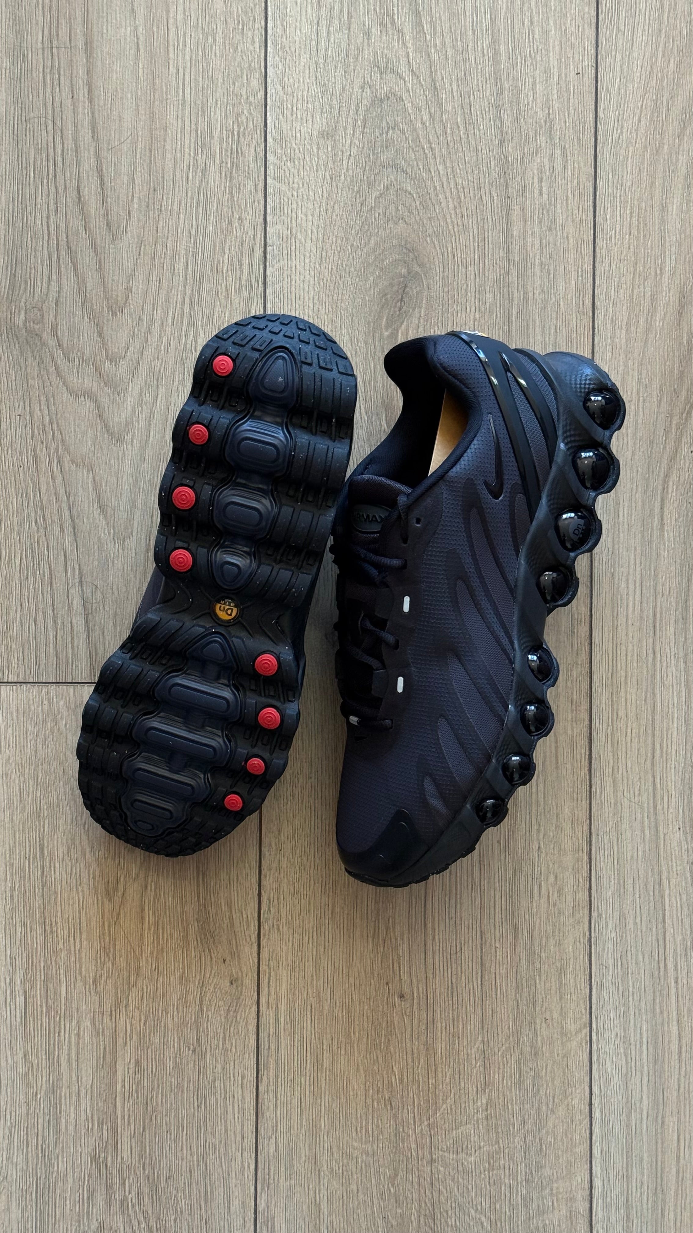 Nike Air Max Dn8 Black (No Box)