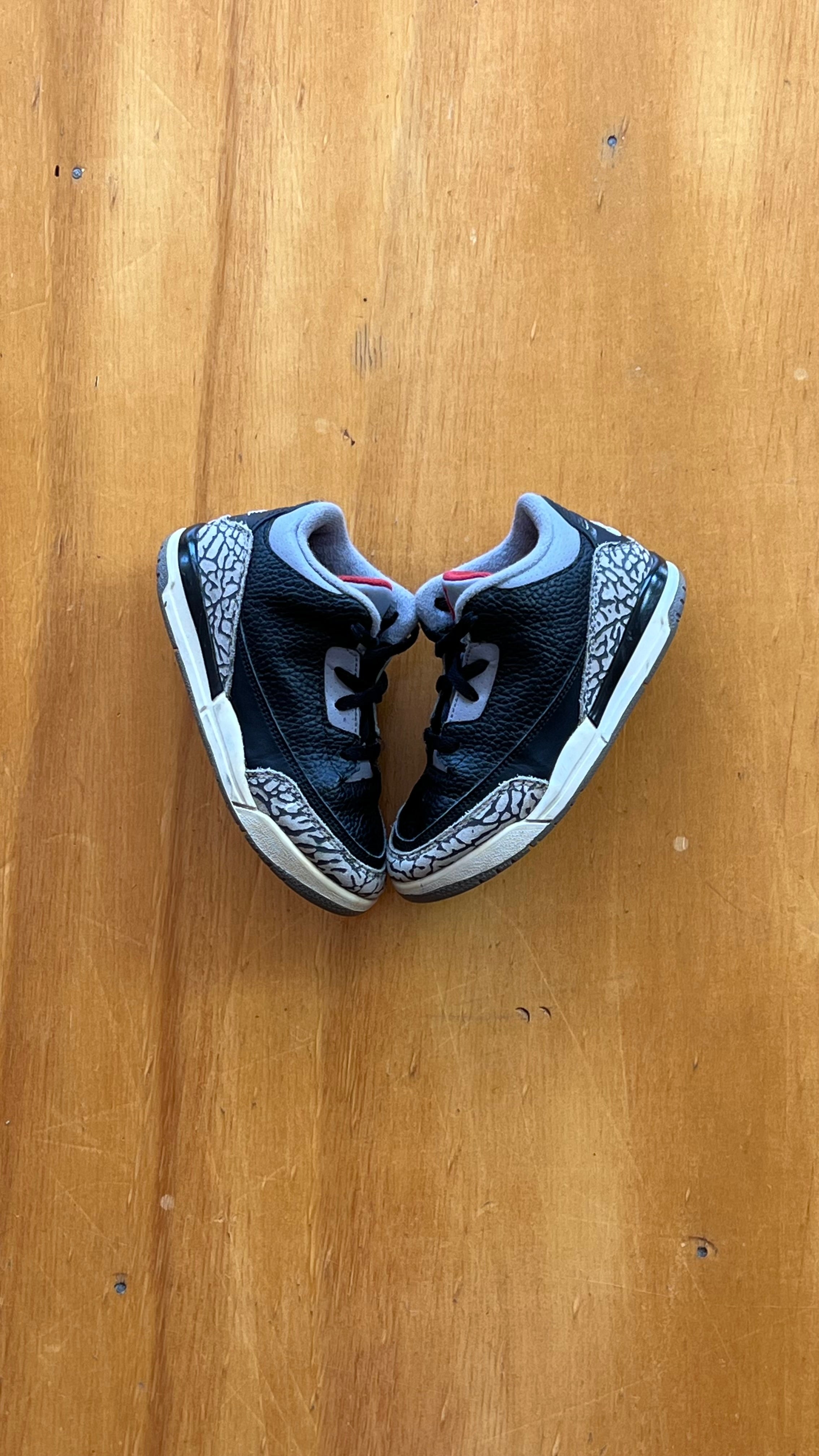 Air Jordan 3 Retro Black Cement Child