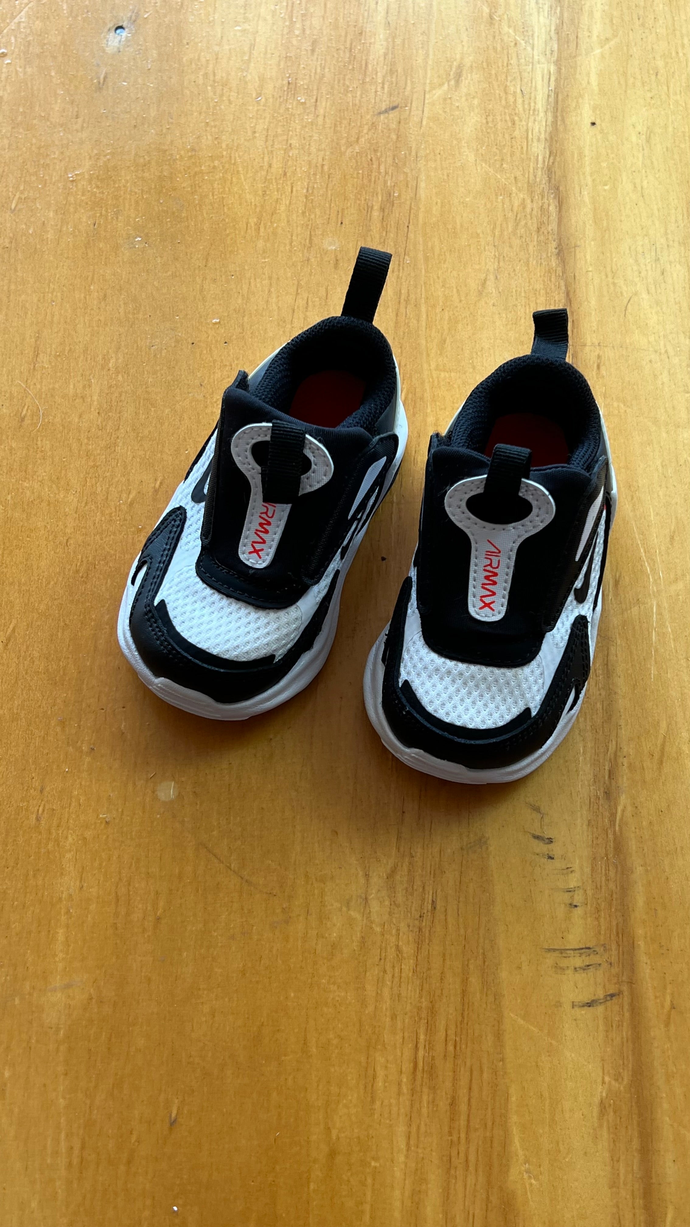 Nike Air Max Bolt Black/White Niño