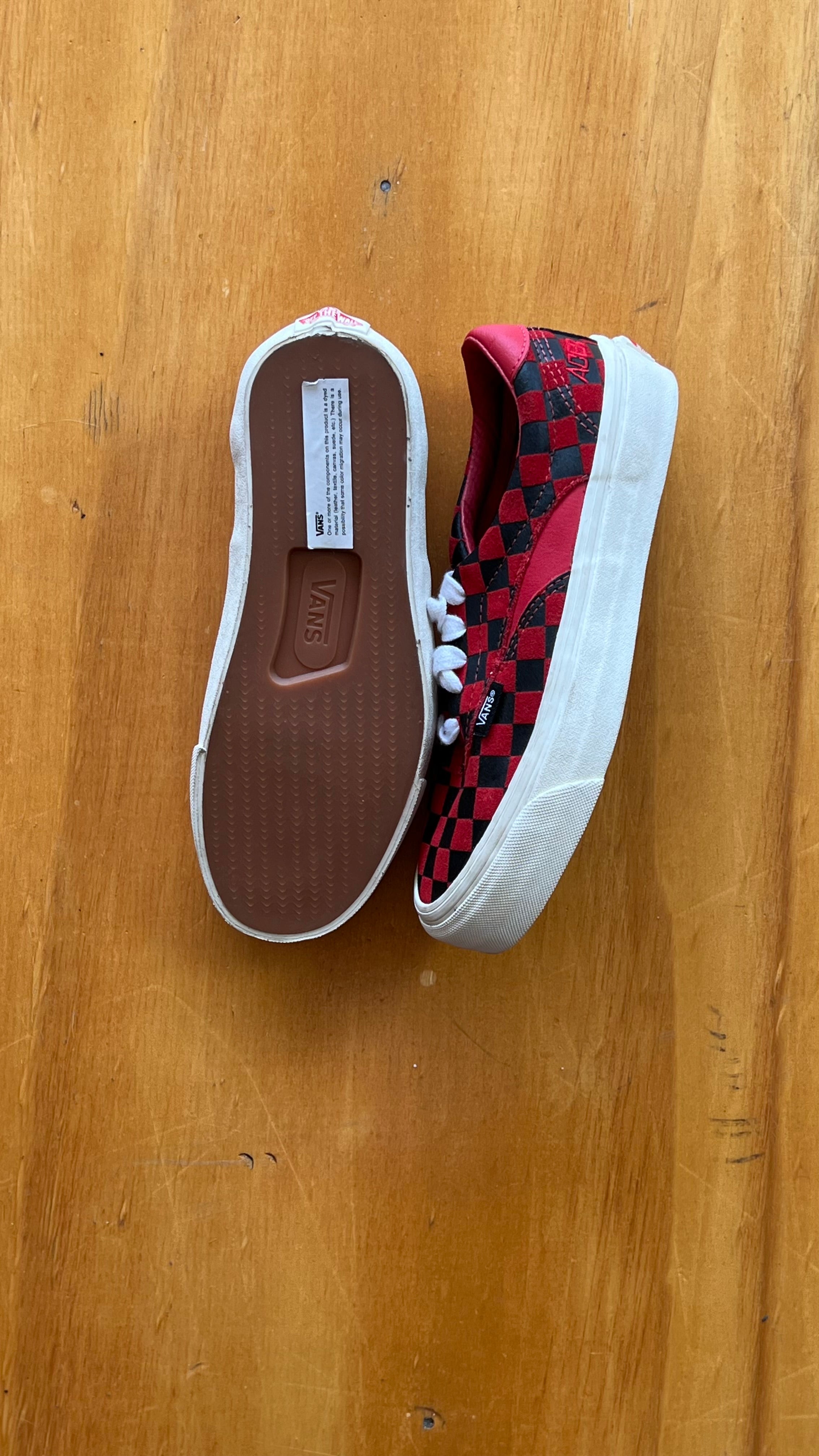 Vans Acer NI SP Red and Black Niño