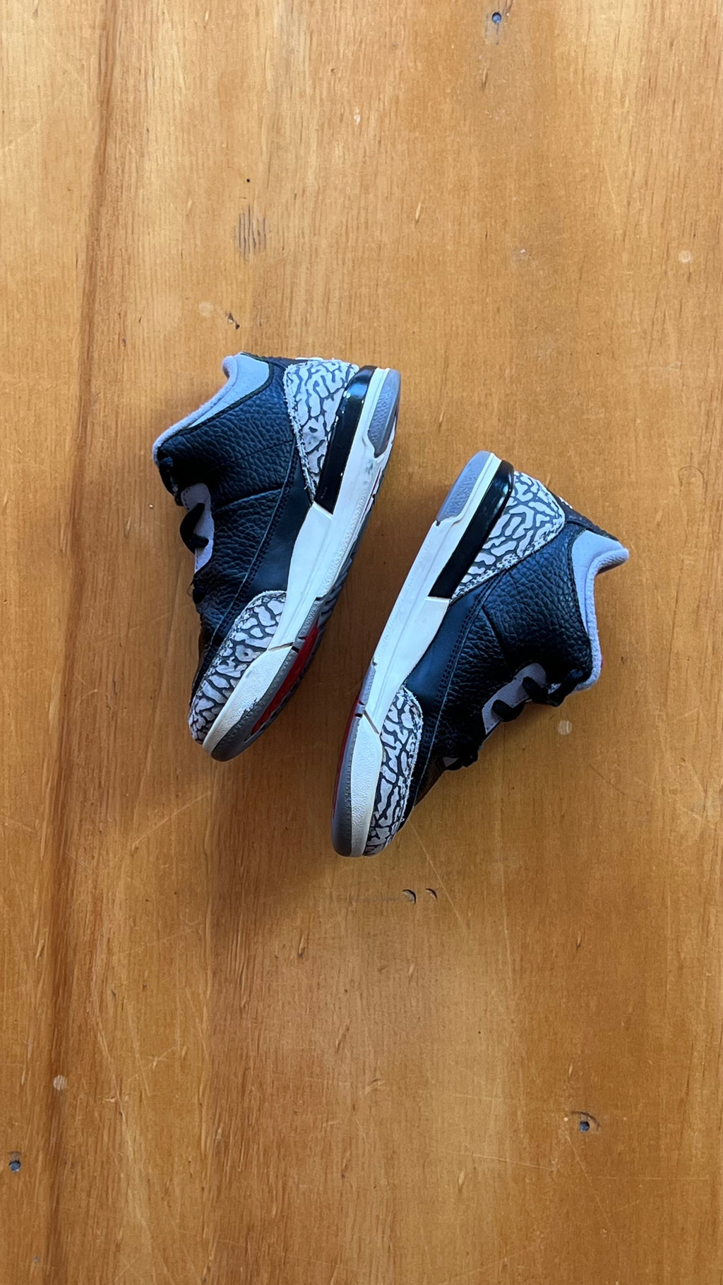 Air Jordan 3 Retro Black Cement Child