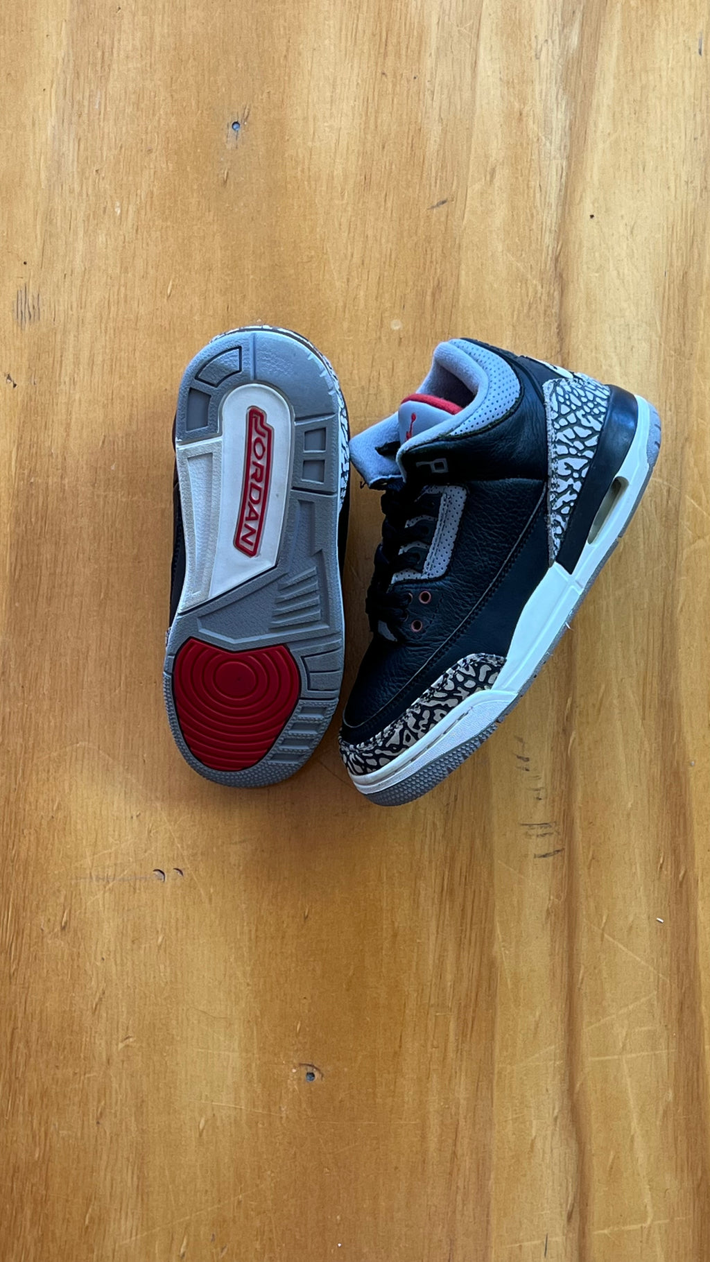 Air Jordan 3 Retro Black Cement Youth