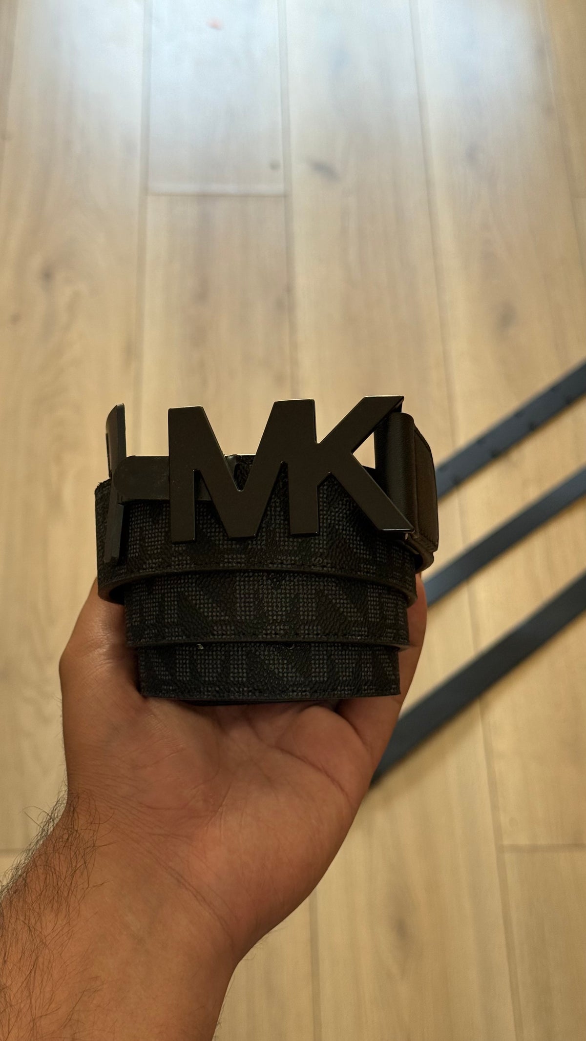 Cinturón MK Black Logo Multilogo