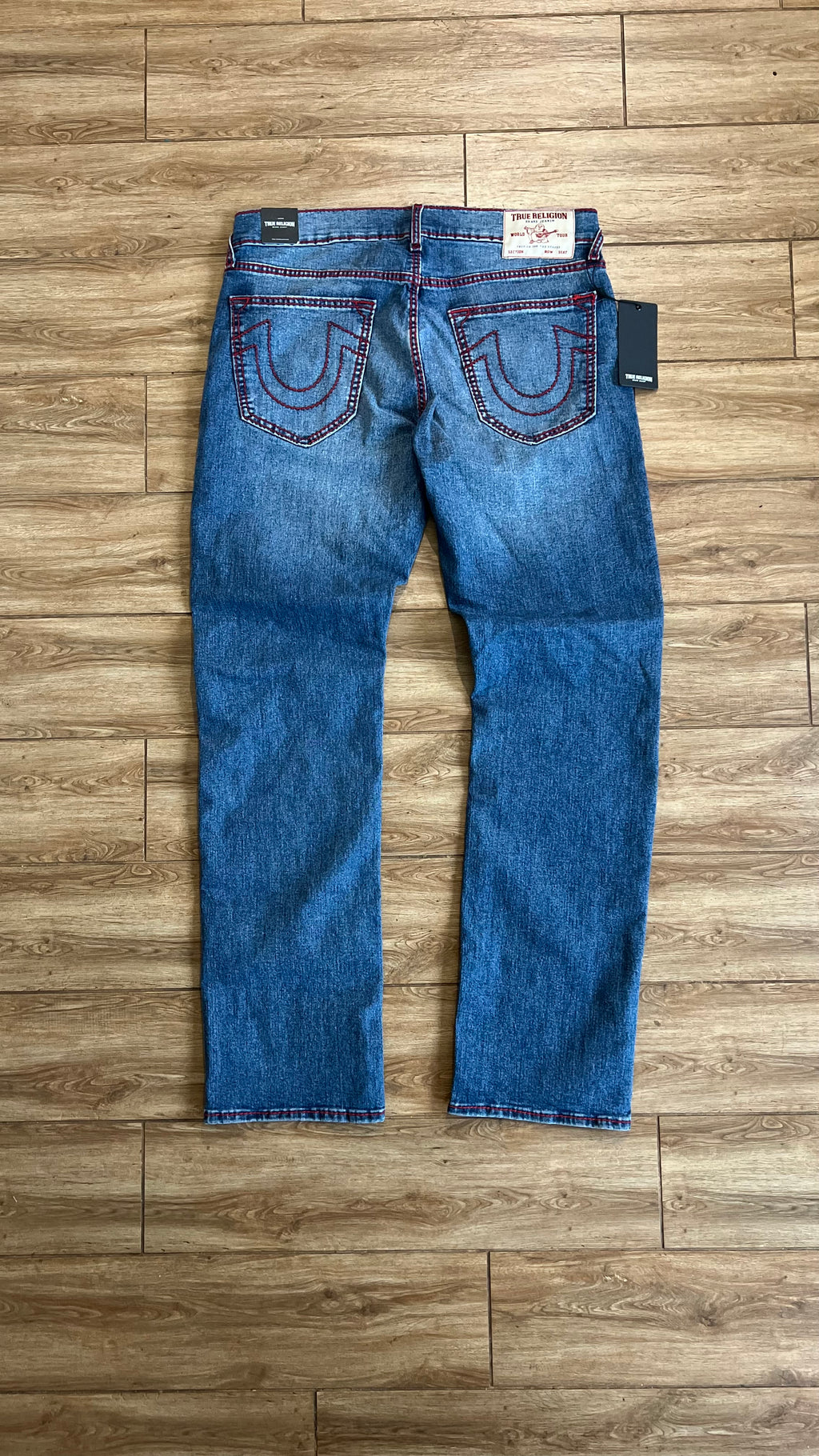 True Religion Ricky Big T Relaxed Straight Fit