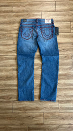 True Religion Ricky Big T Relaxed Straight Fit