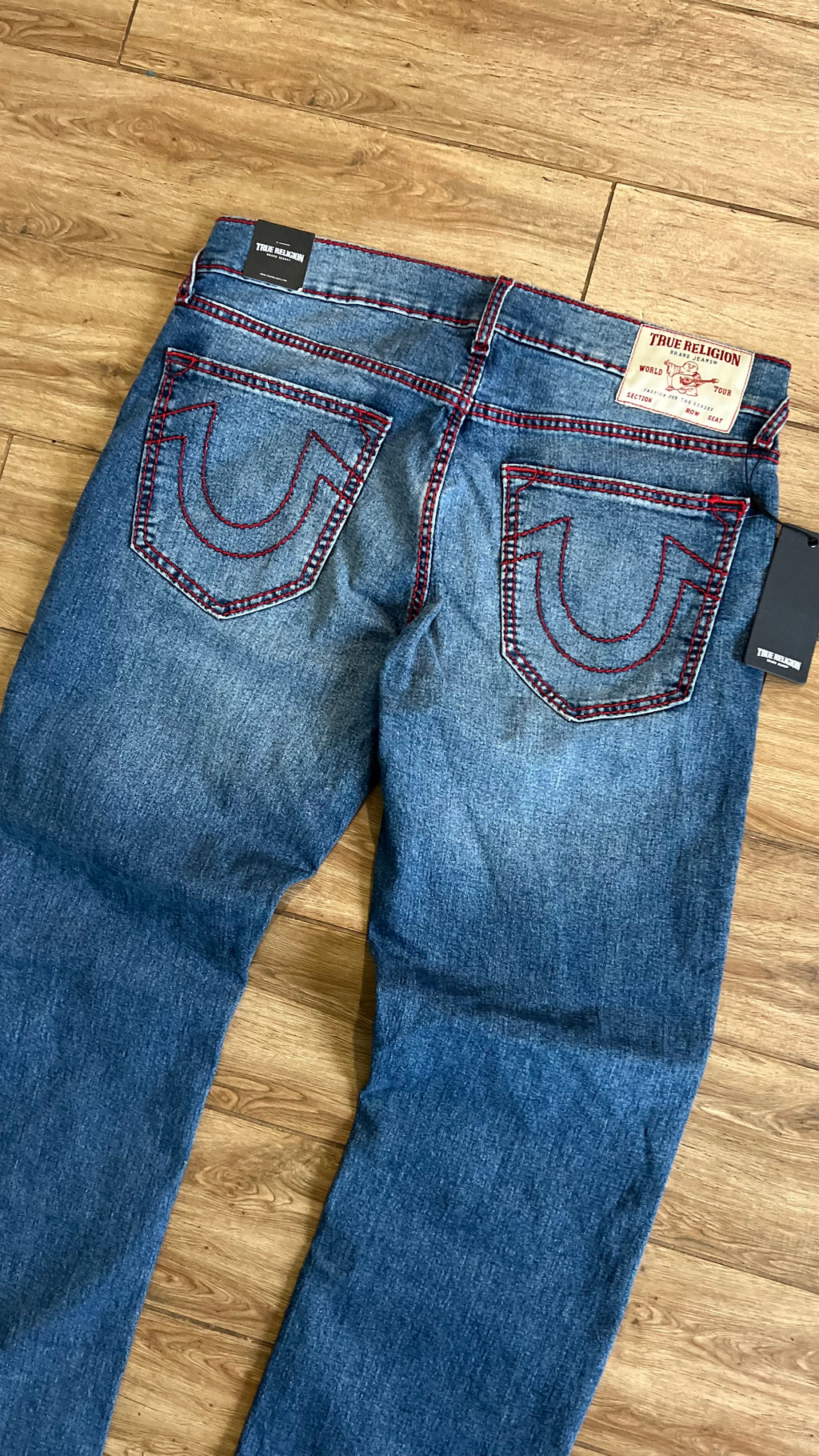 True Religion Ricky Big T Relaxed Straight Fit