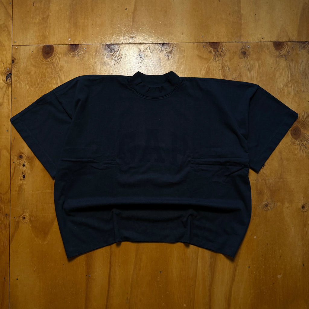 Yeezy Gap Crop dove tee black