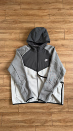 Nike Tech Fleece Pink Grey Tracksuit
