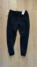 Nike Tech Fleece Black Full-Zip Tracksuit