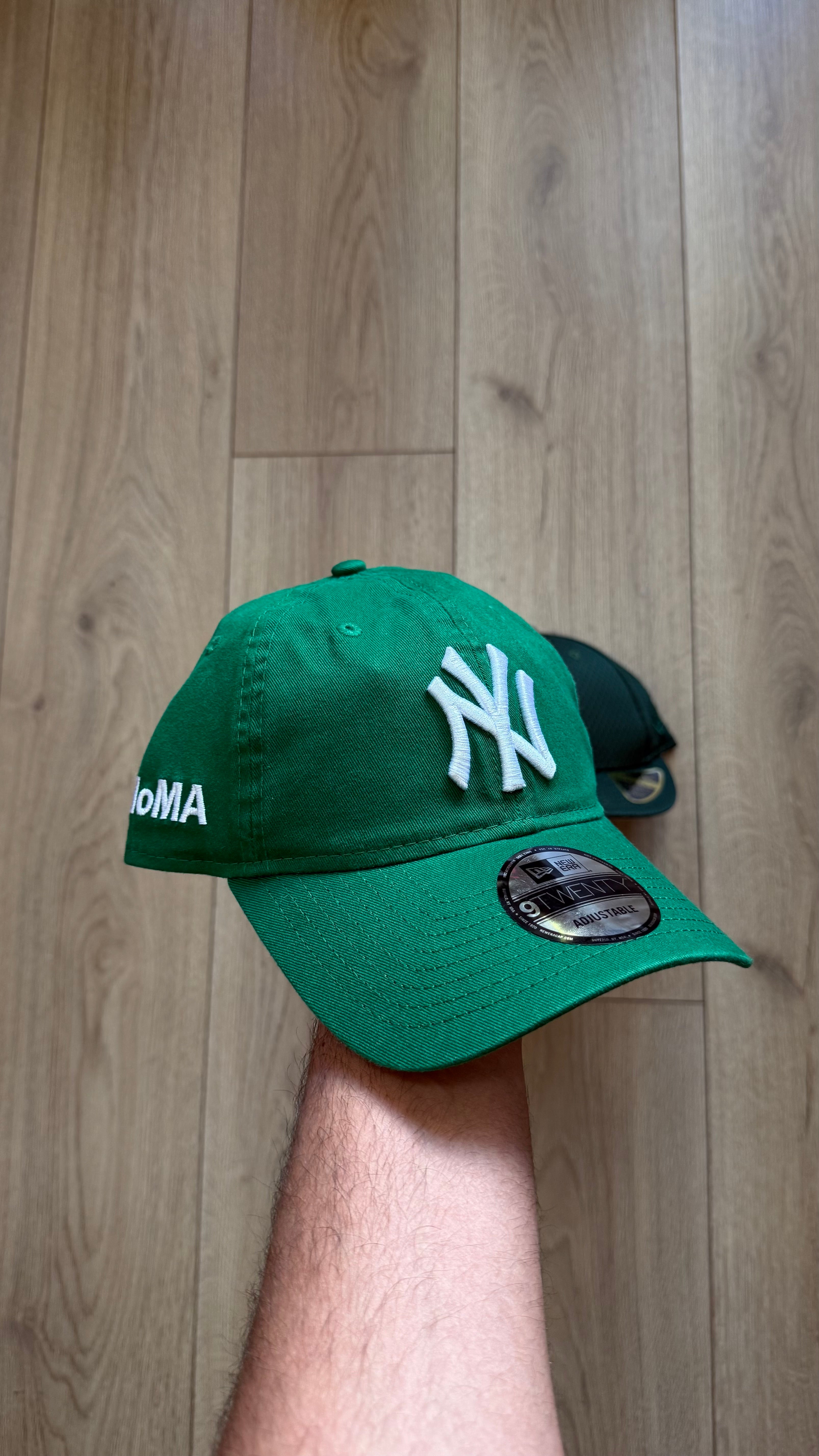 NY Yankees MoMa New Era 9Forty Green