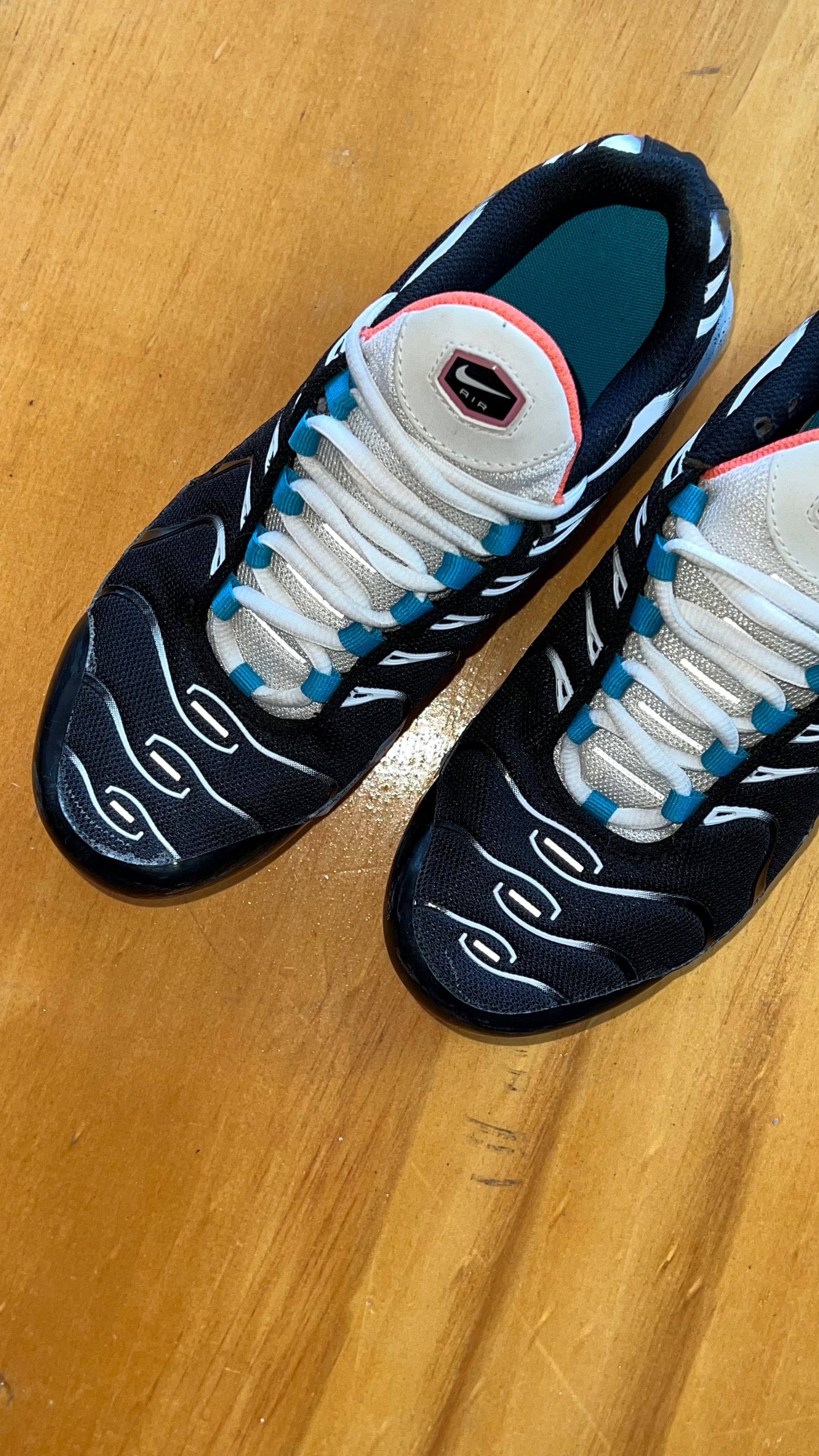Nike TN GS (Usada 8/10) Cian Coral