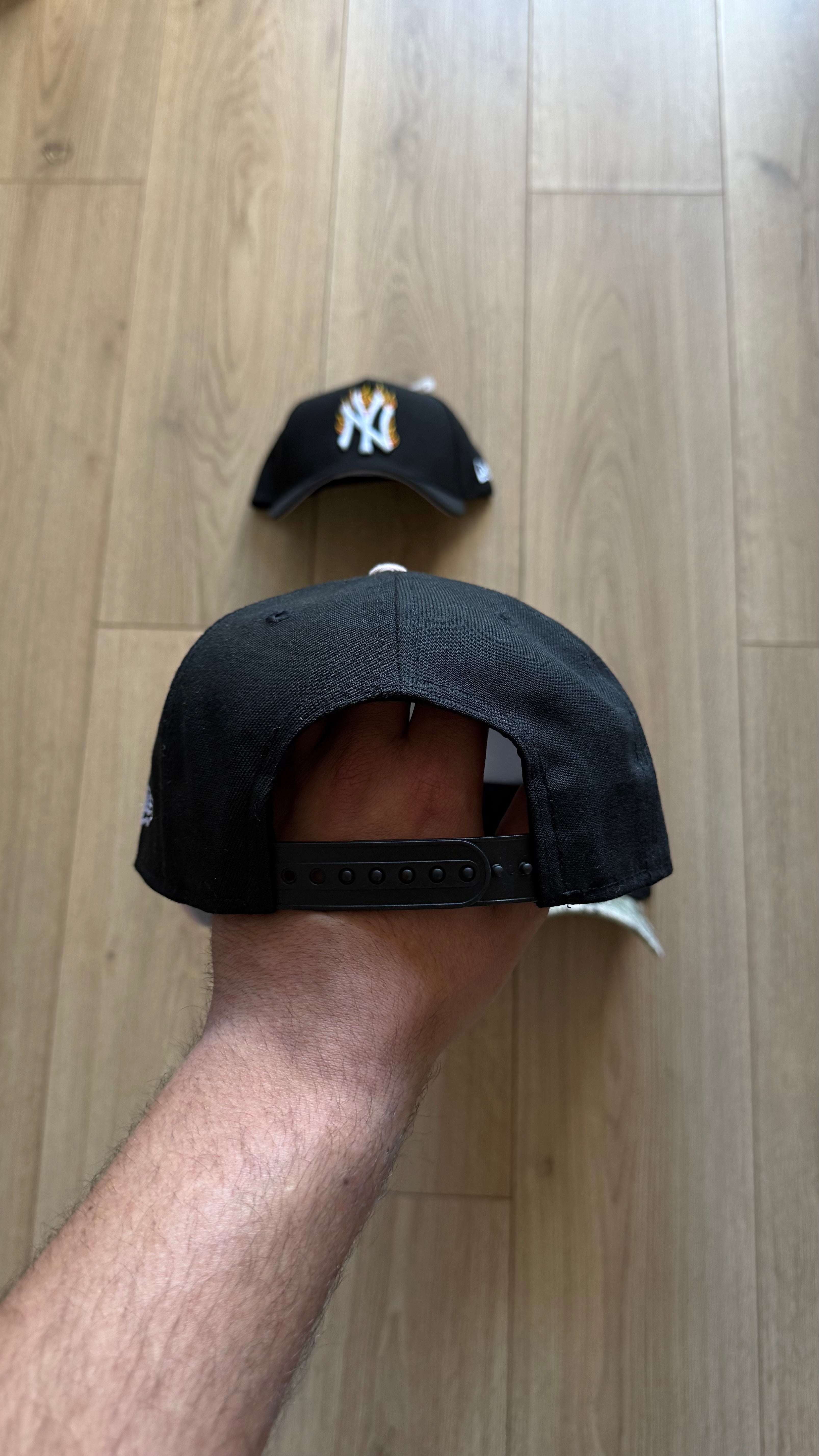 NY Yankees New Era MLB 9Forty Black Pink