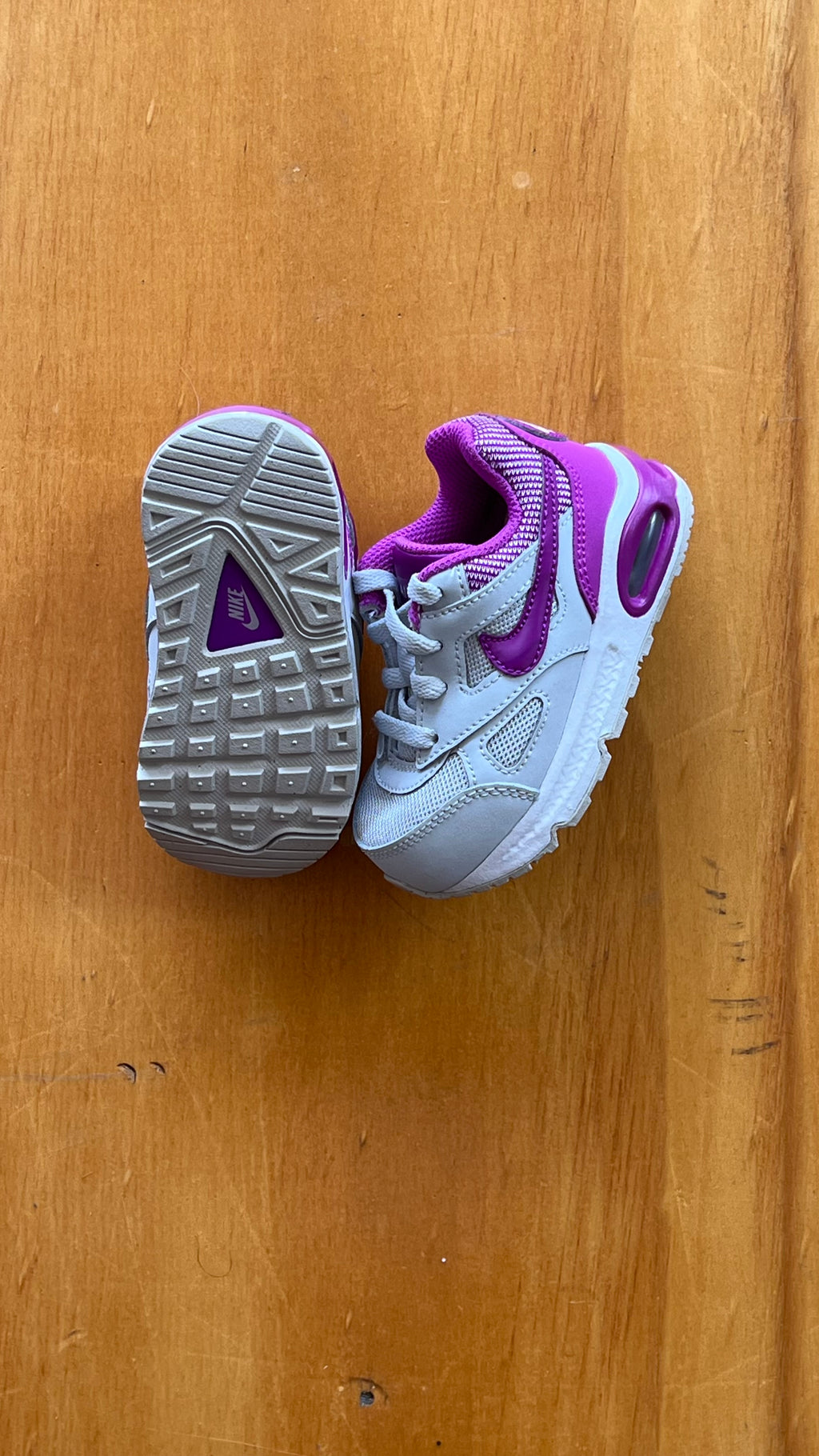 Nike Air Max IVO Purple White Niño