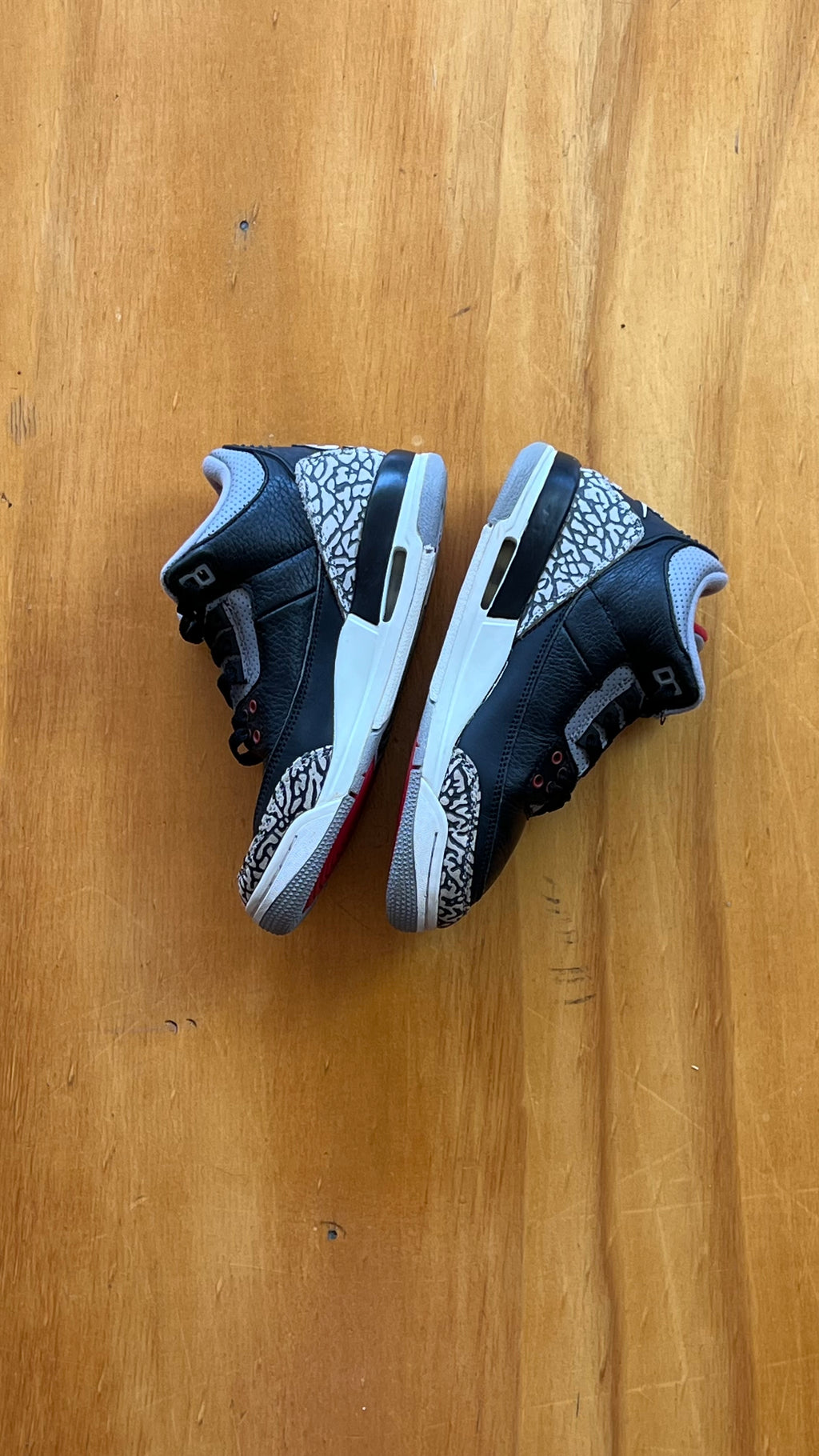 Air Jordan 3 Retro Black Cement Youth