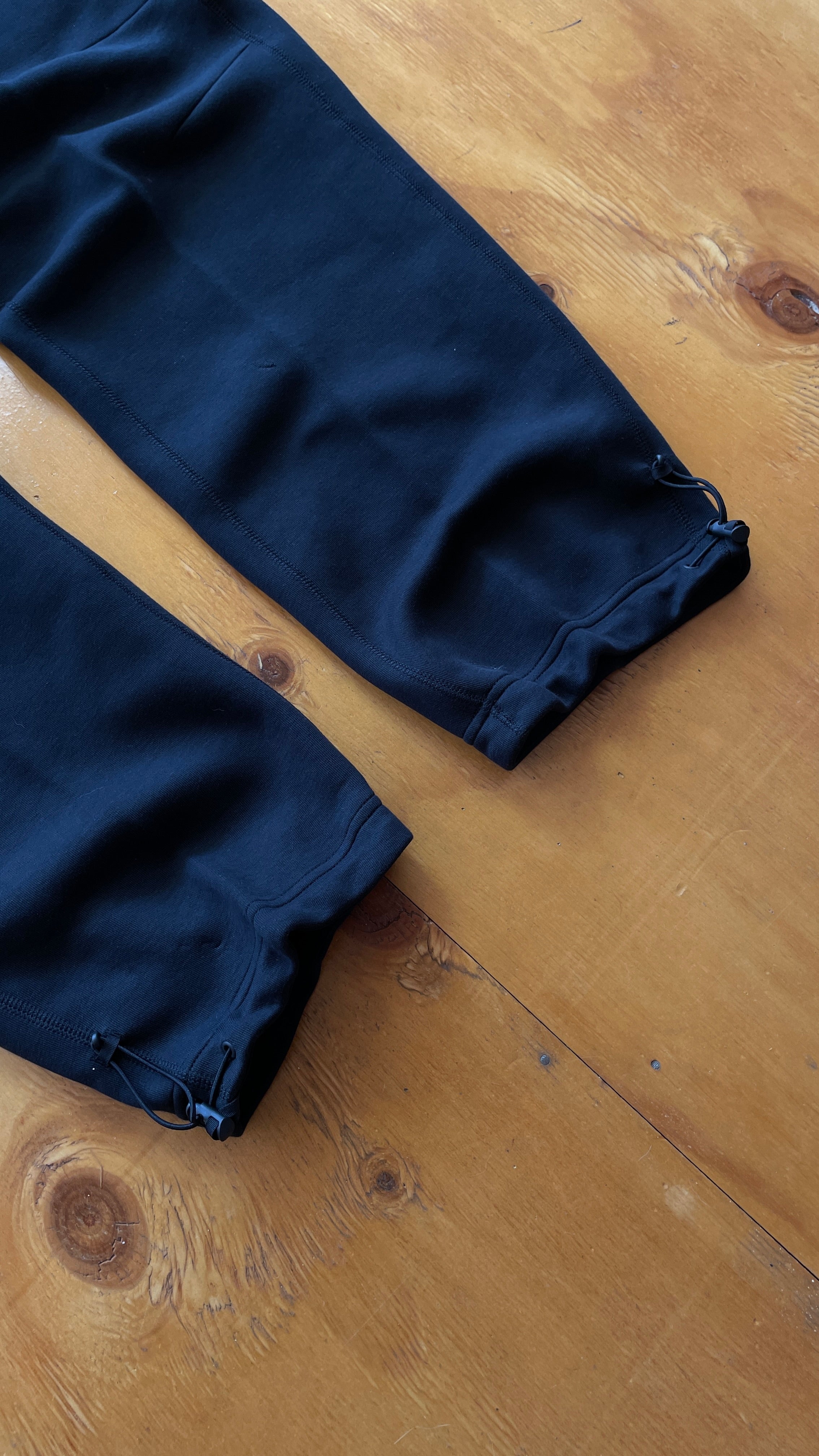 Nike Tech Men’s Fleece Trousers