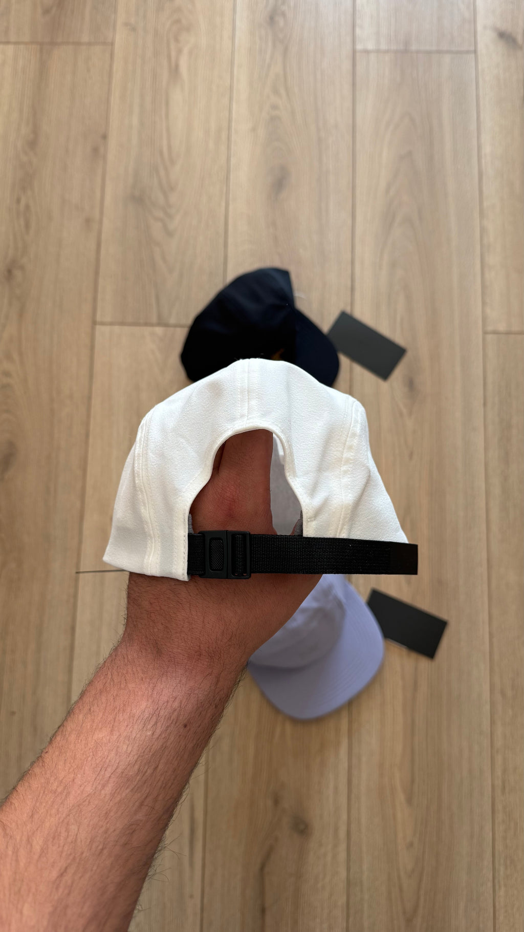 Arc’teryx Calidum  5 Panel Caps White