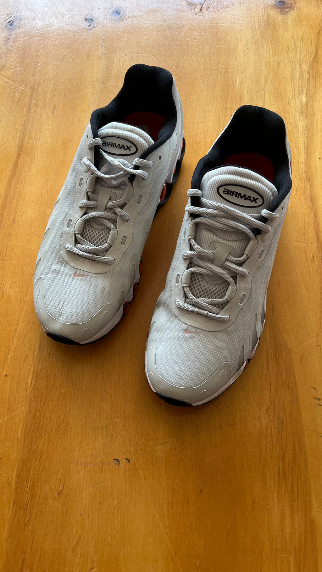 Nike Air Max DN 8 White/Red