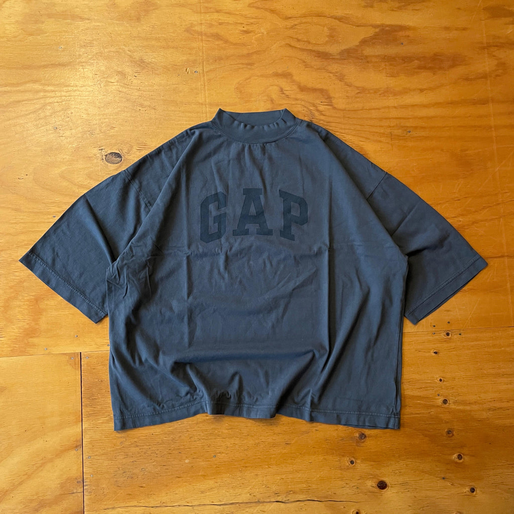 Yeezy Gap Dove 3/4 sleeve dark Gray