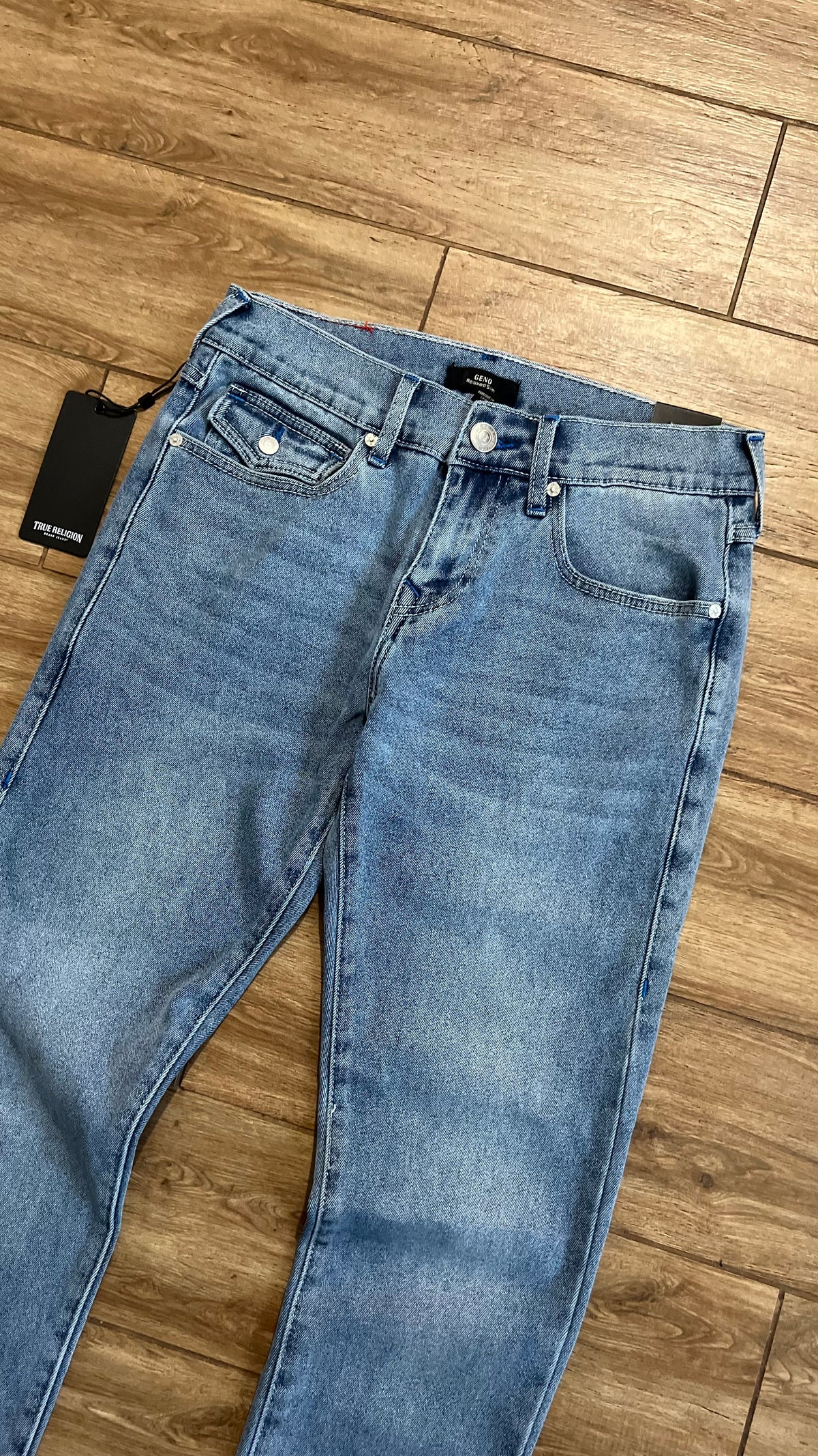 True Religion Geno Relaxed Slim Fit 28 US