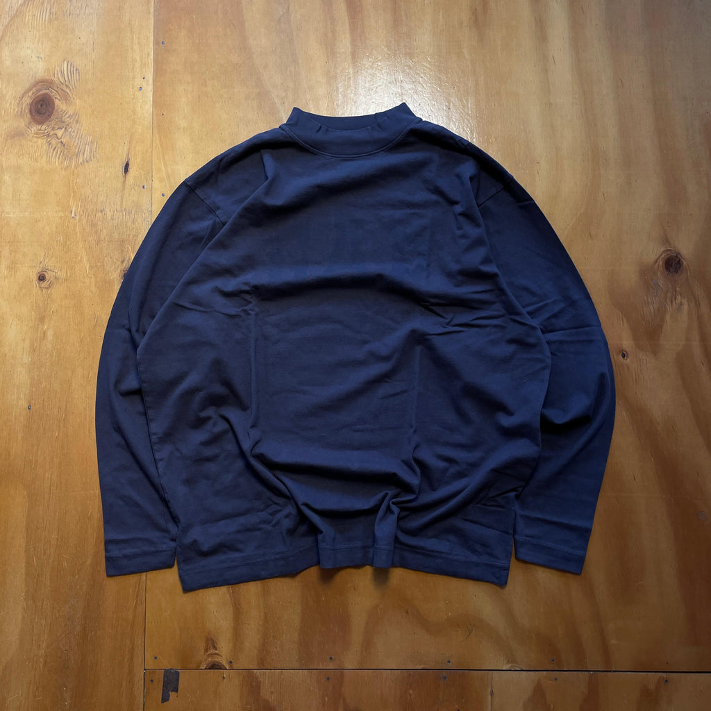 Yeezy Gap Dove longsleeve tee dark gray