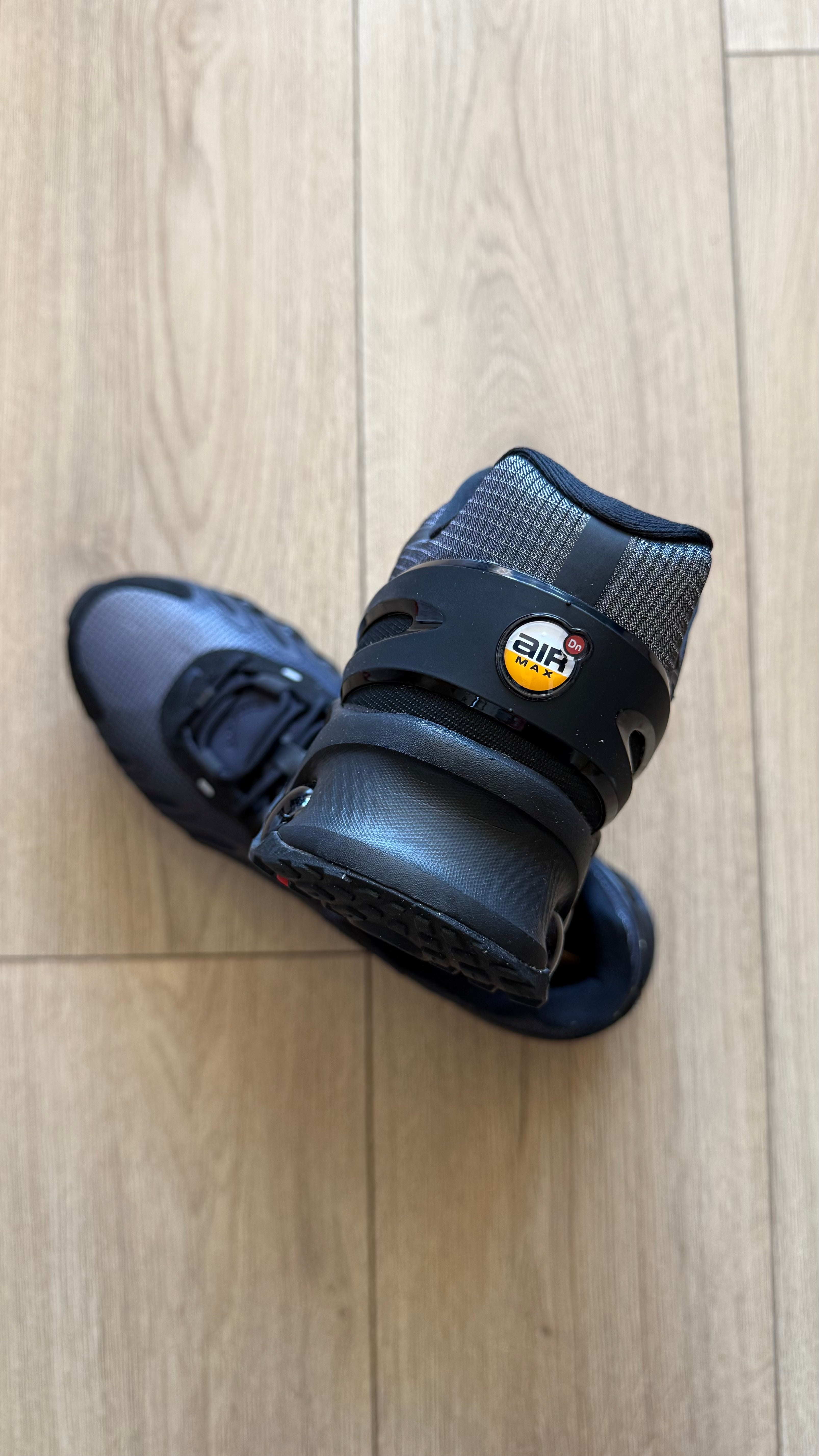 Nike Air Max Dn8 SE Black Dark Grey (No Box)