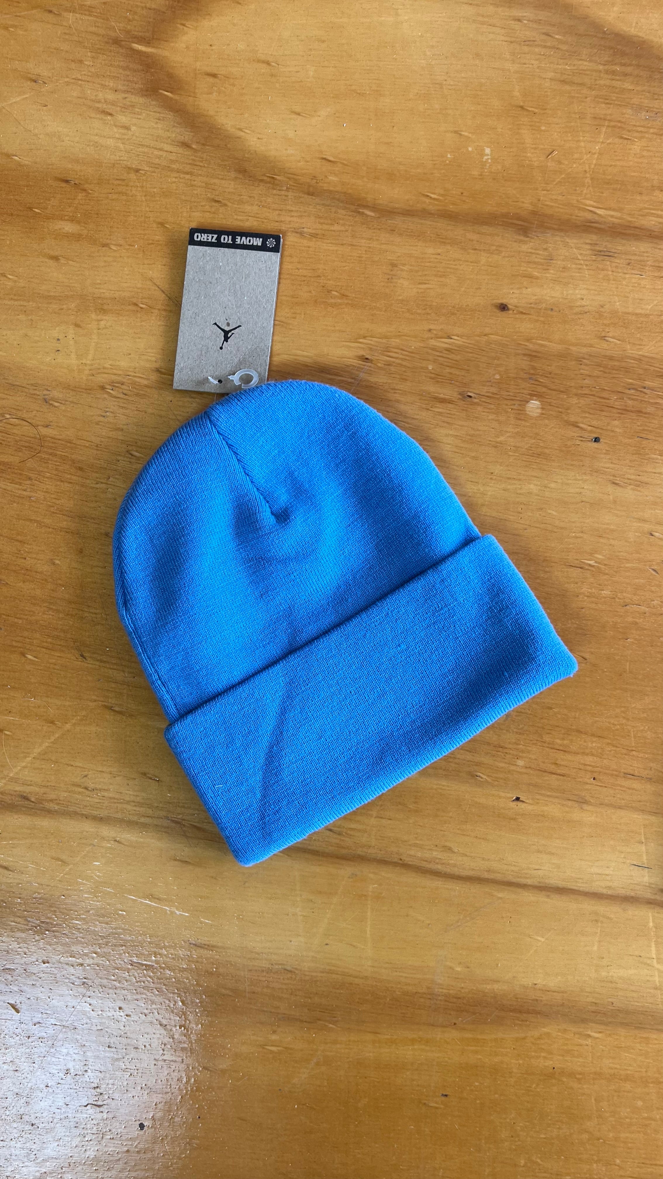 Beanie hat Jordan Move To Zero