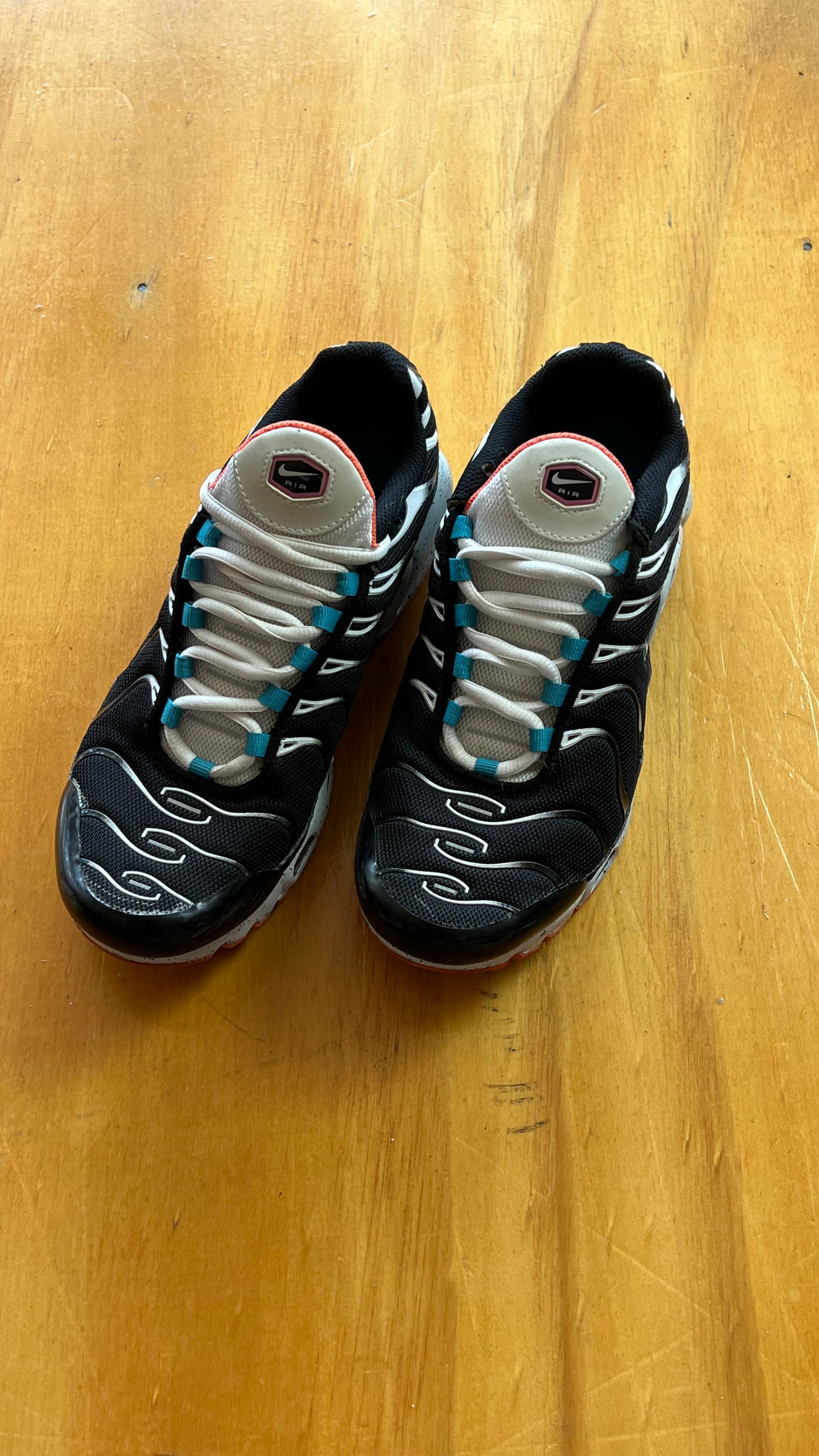 Nike TN GS (Usada 8/10) Cian Coral