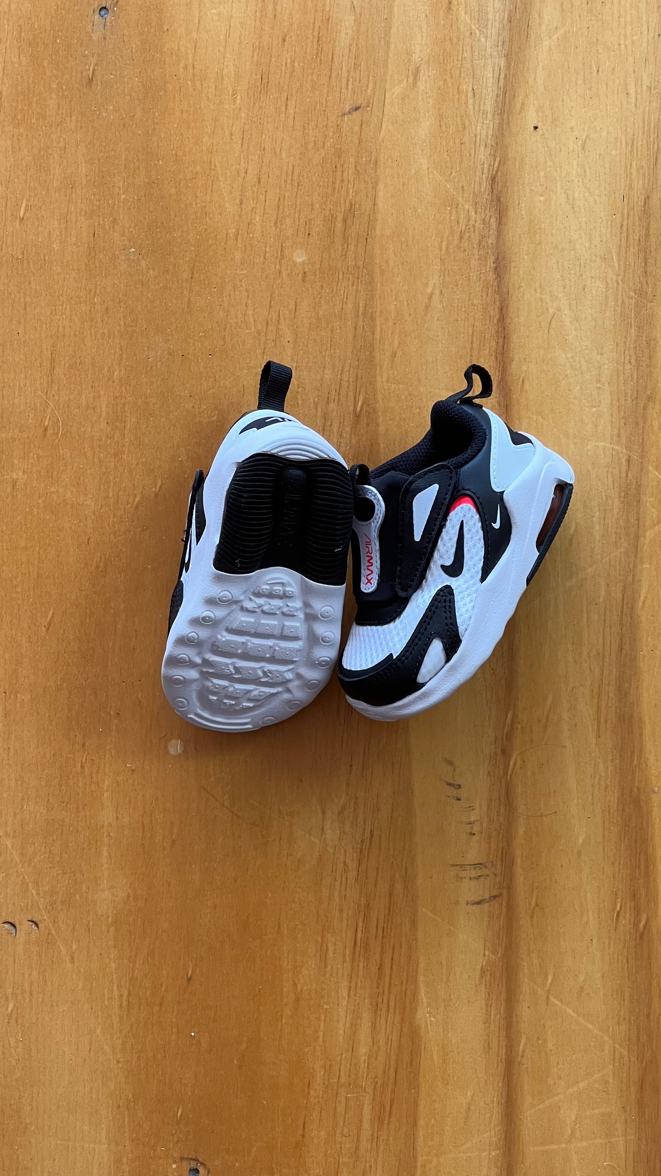Nike Air Max Bolt Black/White Niño