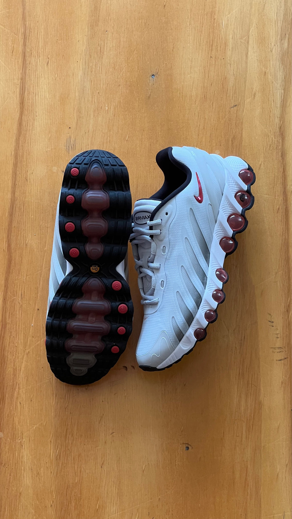 Nike Air Max DN 8 White/Red
