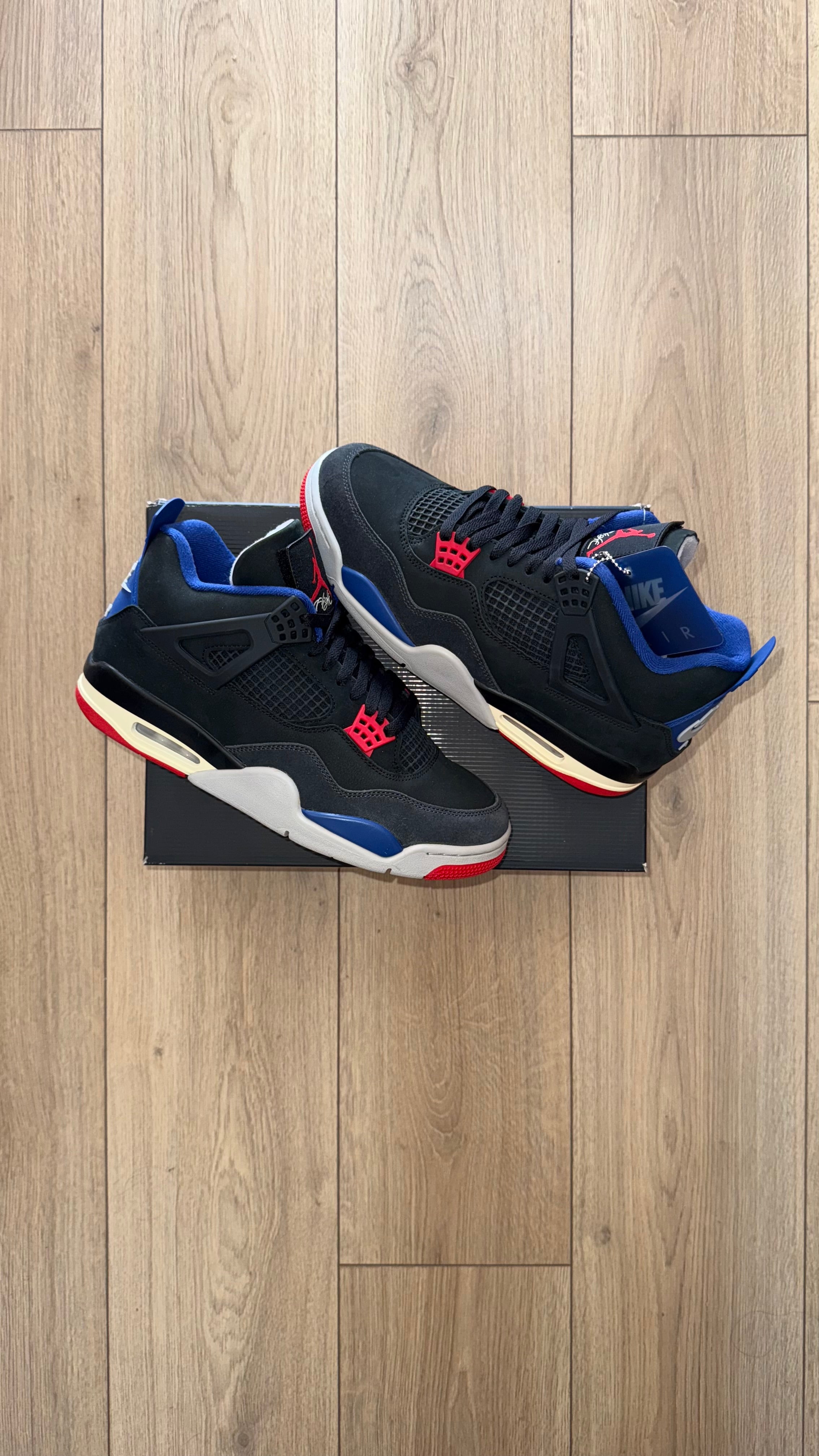 Jordan Retro 4 Rare Air