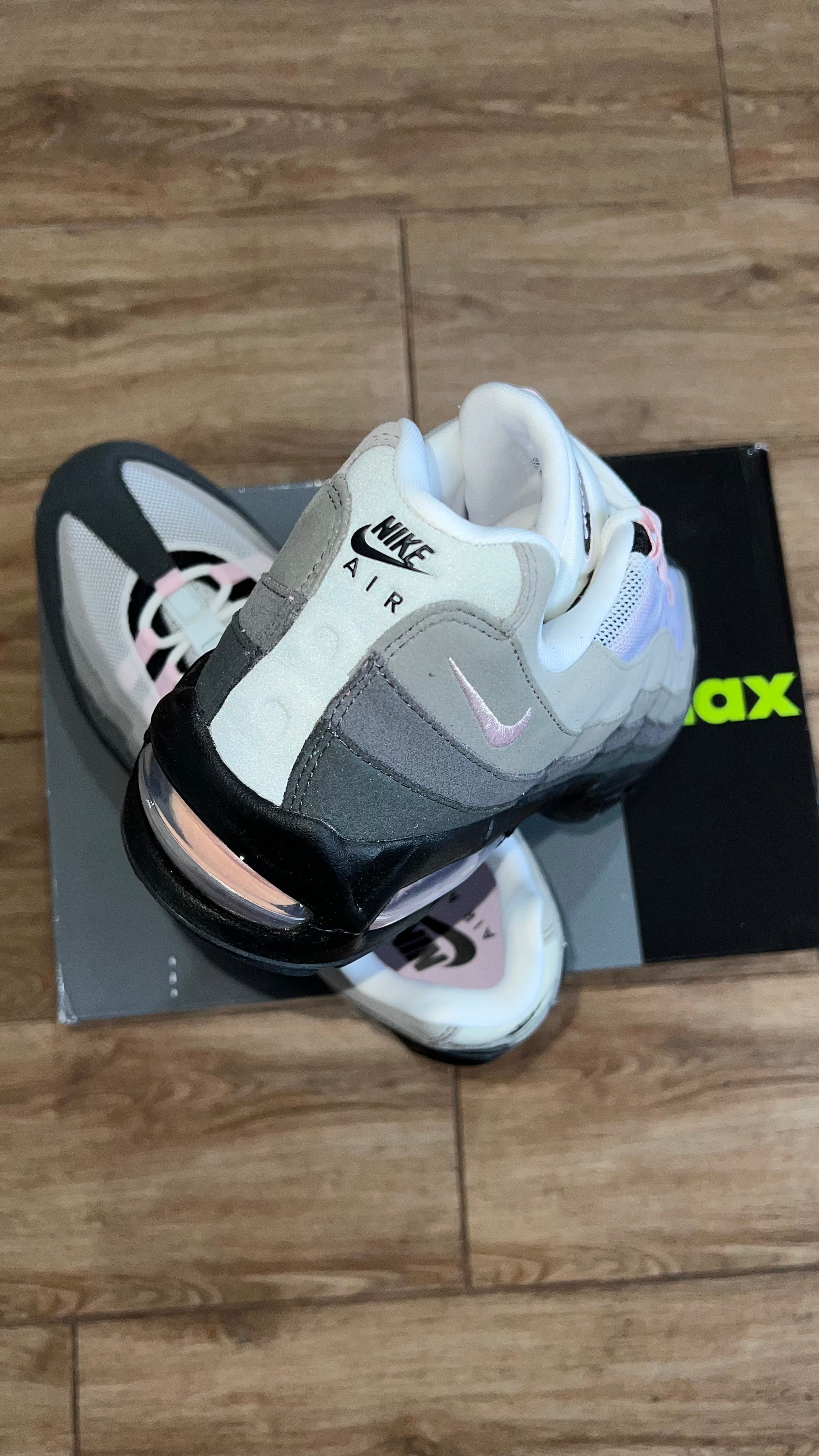 Nike Air Max 95 OG Pink Foam