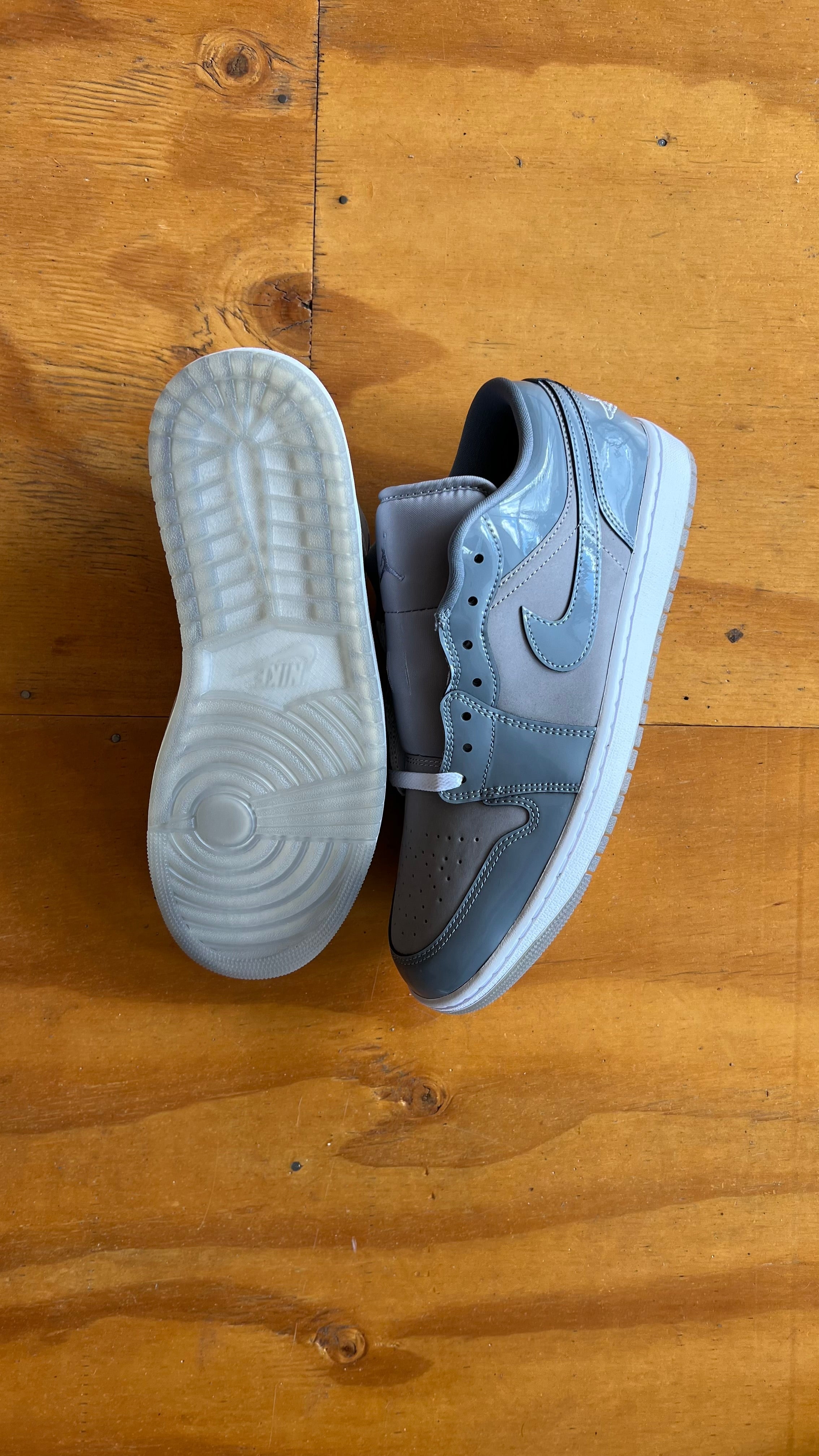 Air Jordan 1 low cool gray