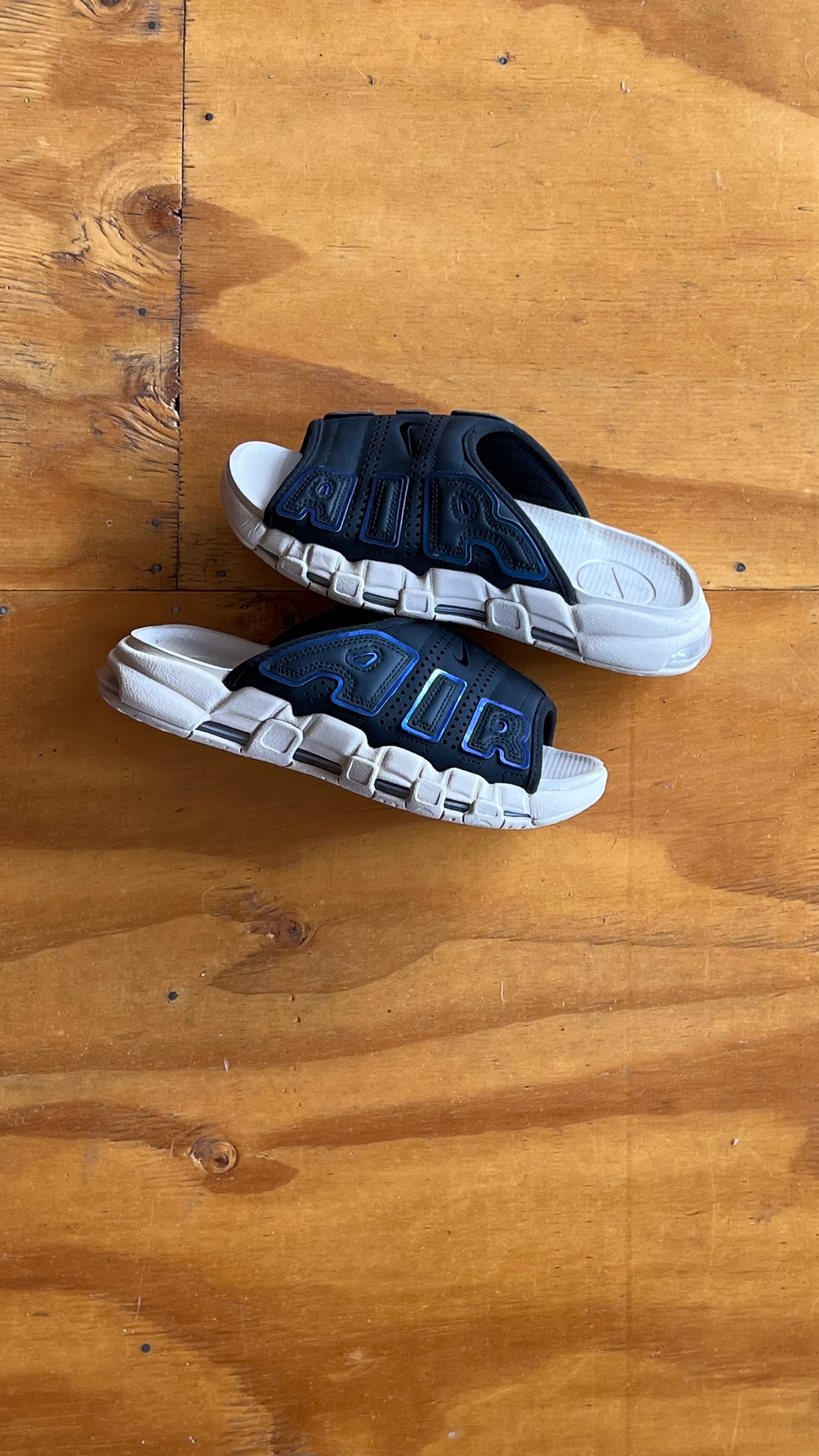 Nike Air more uptempo slide sanddrift