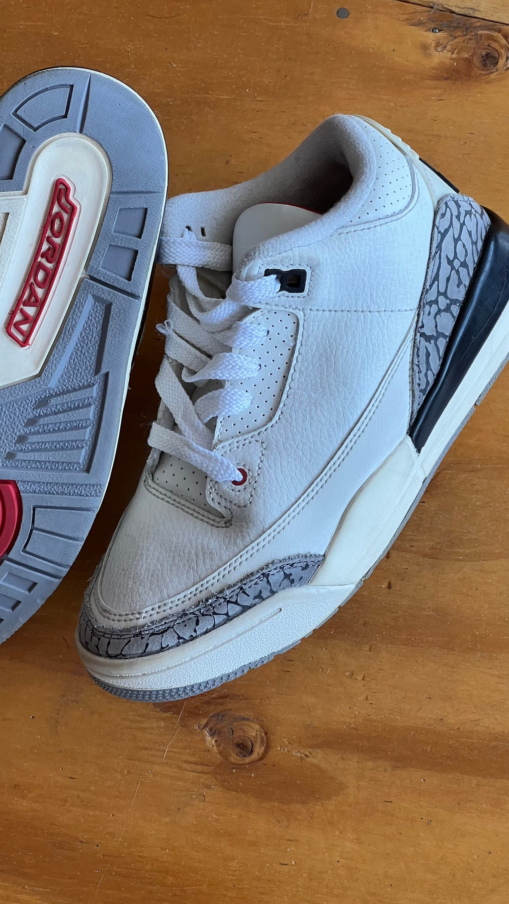Air Jordan 3 white cement niño