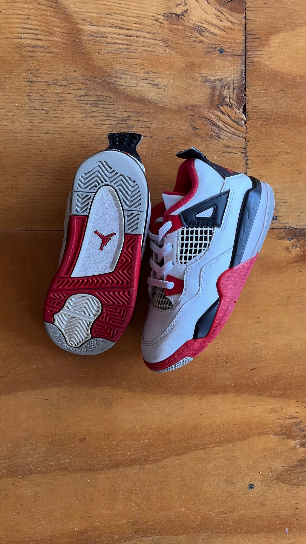 Air Jordan 4 retro fire red niño