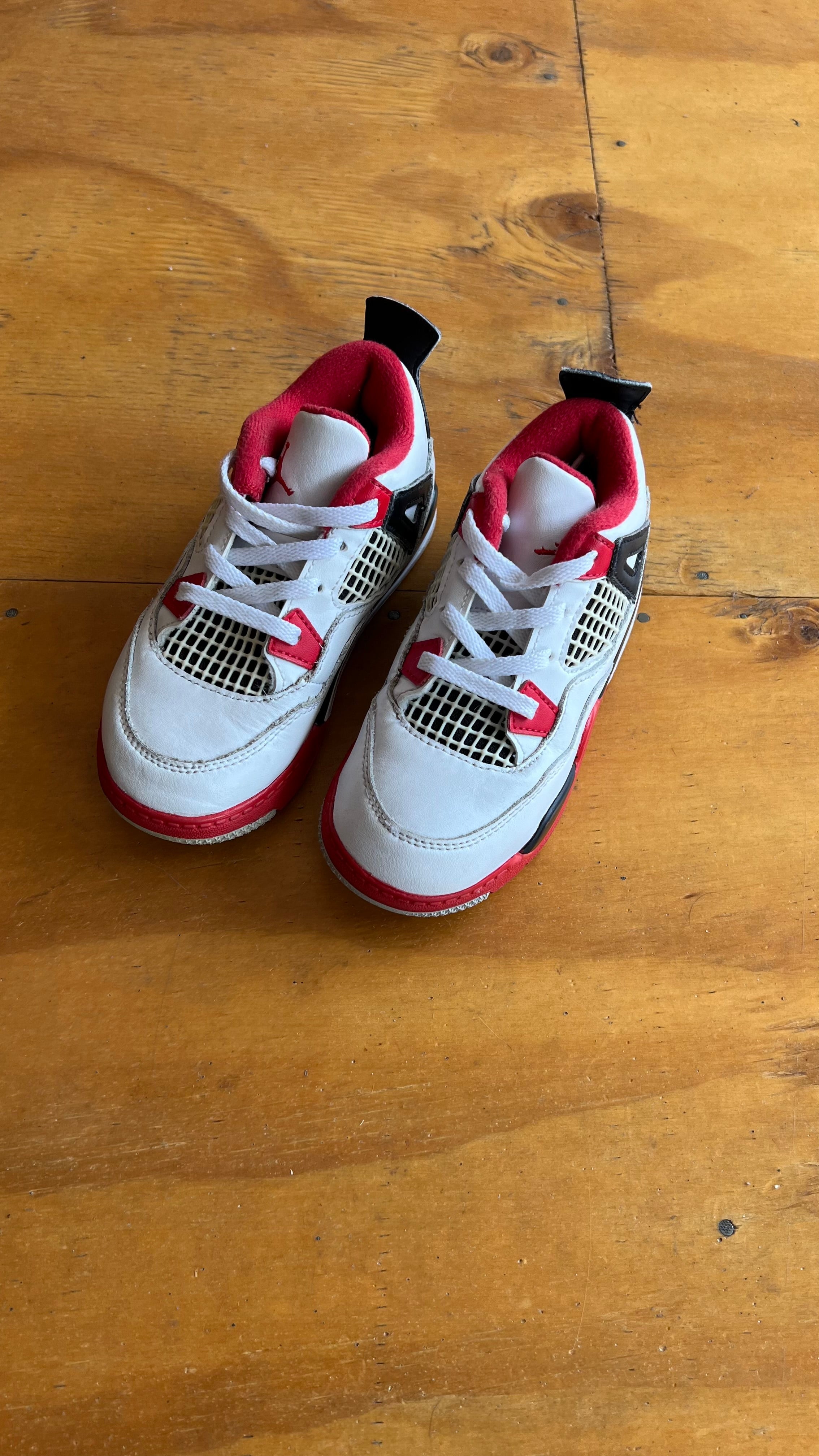 Air Jordan 4 retro fire red niño
