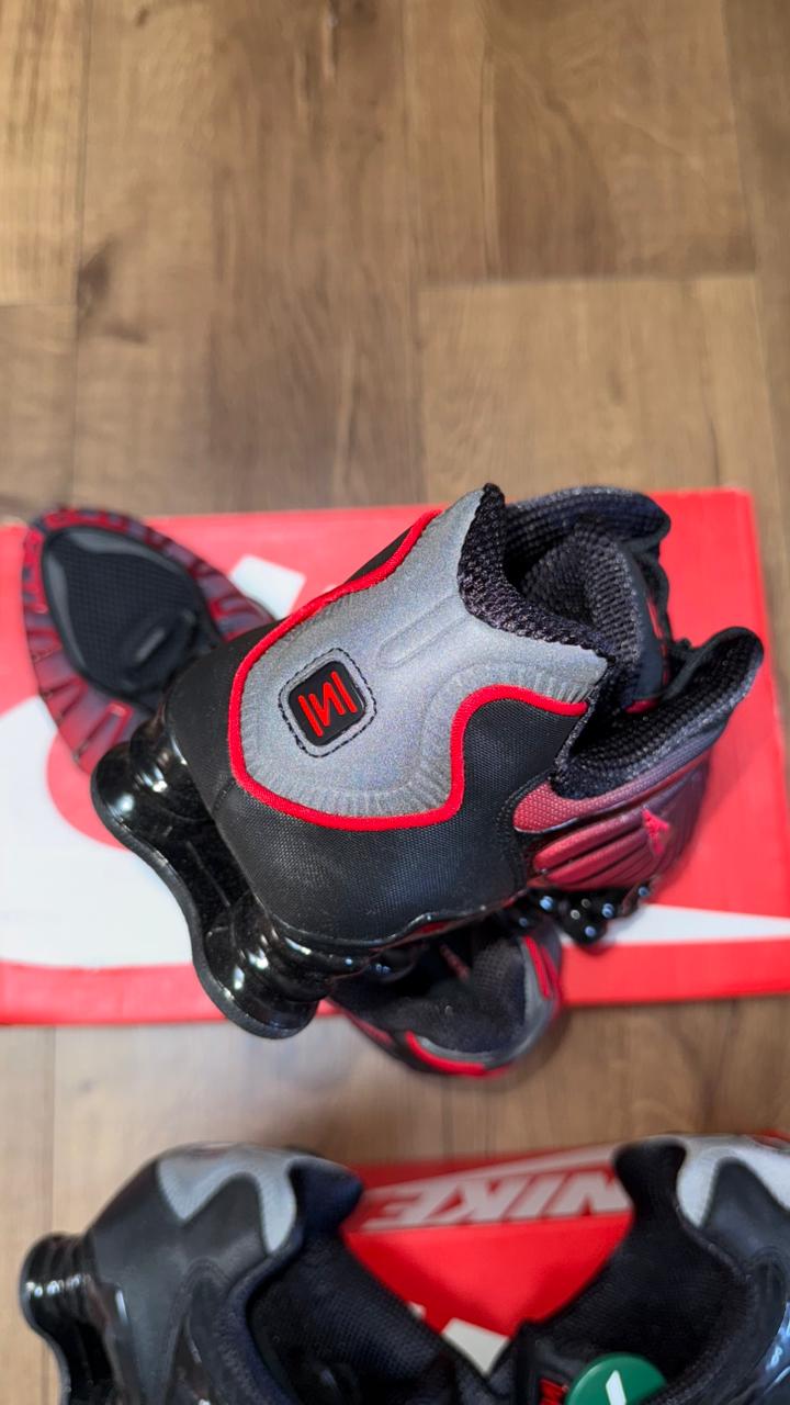 Nike shox TL black university red gradient (con caja)