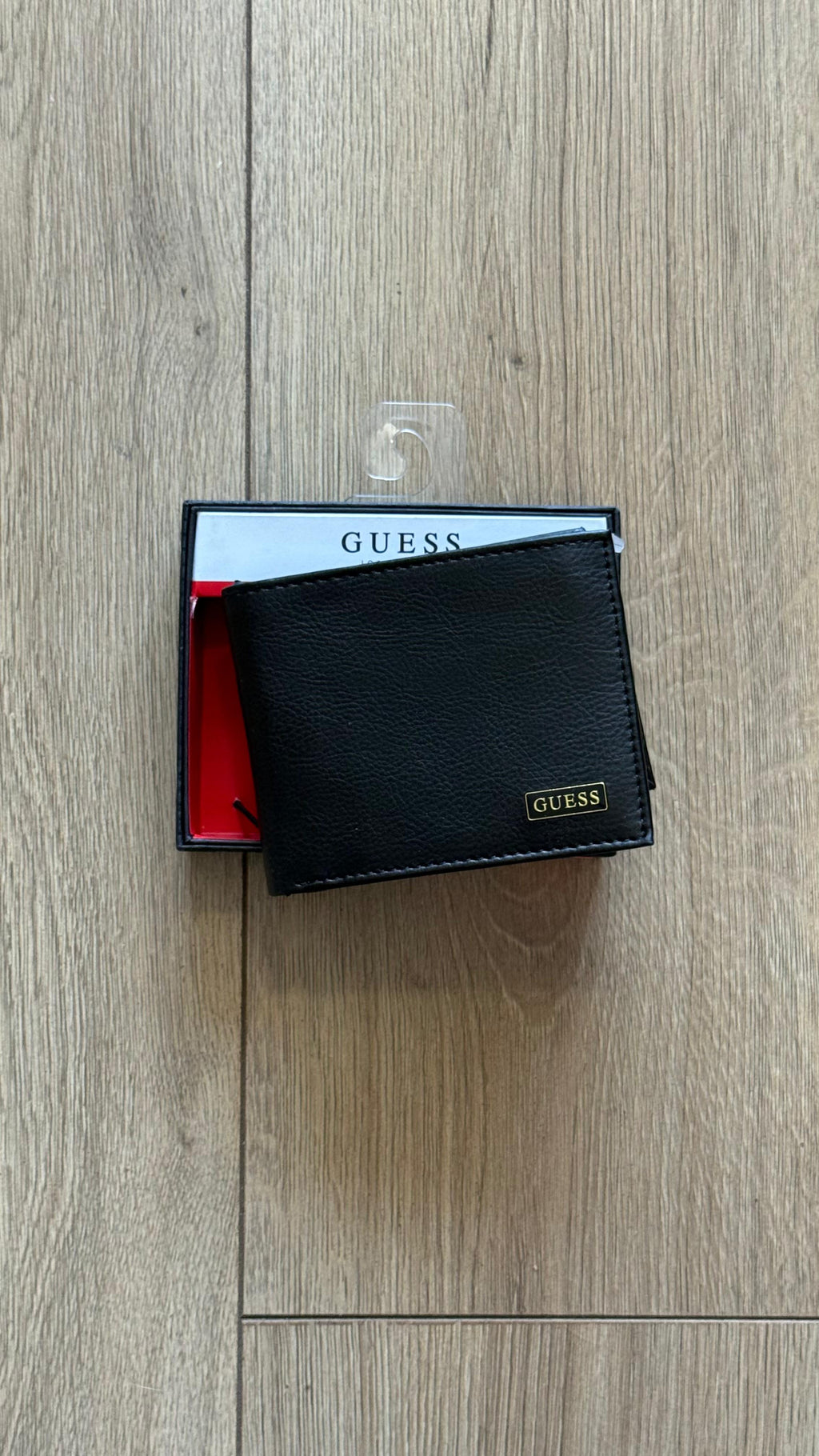 Billetera Guess